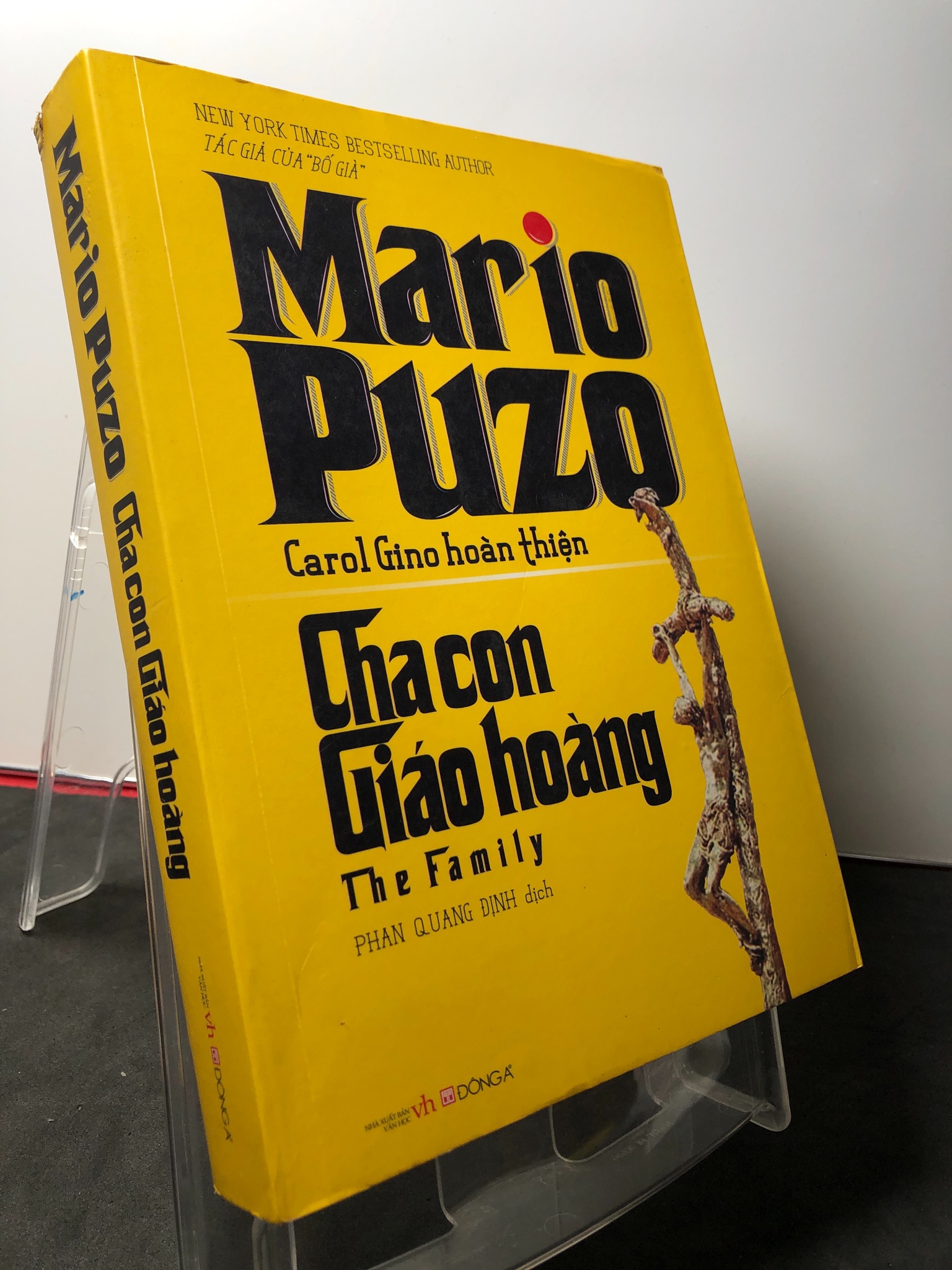 Cha con giáo hoàng 2016 mới 80% bẩn nhẹ Mario Puzo HPB3108 VĂN HỌC