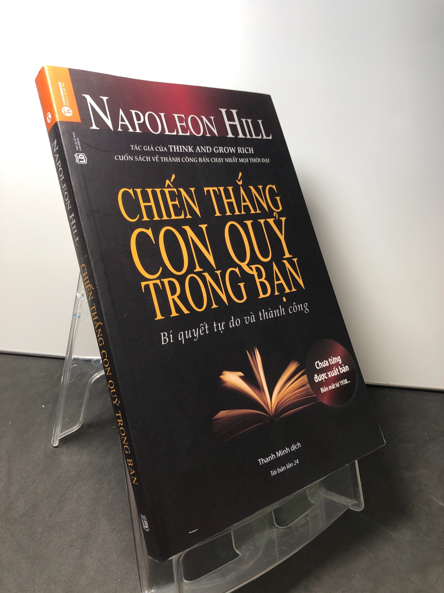 Chiến thắng con quỷ trong bạn 2024 mới 80% cong gáy Napoleon Hill HPB0709 KỸ NĂNG