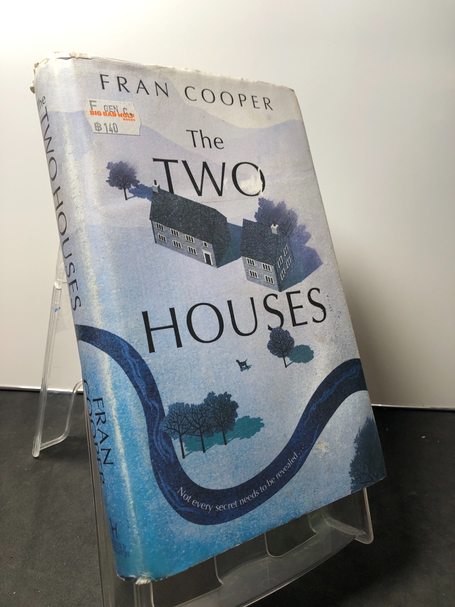 The two houses mới 80% bẩn nhẹ BÌA CỨNG Fran Cooper HPB1309 NGOẠI VĂN