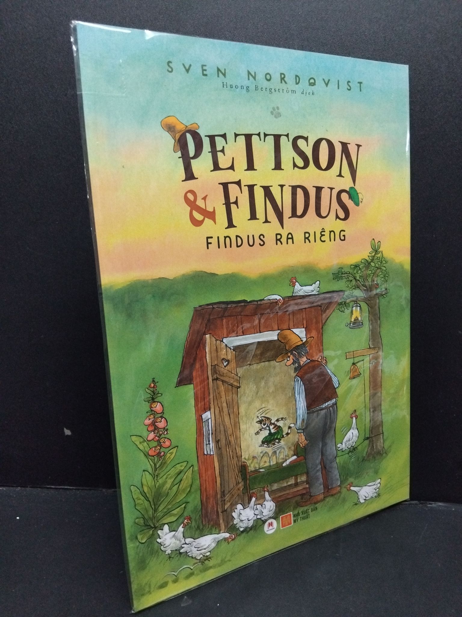 Pettson & Findus - Findus ra riêng mới 100% HCM1209 Svan Nordqvist VĂN HỌC