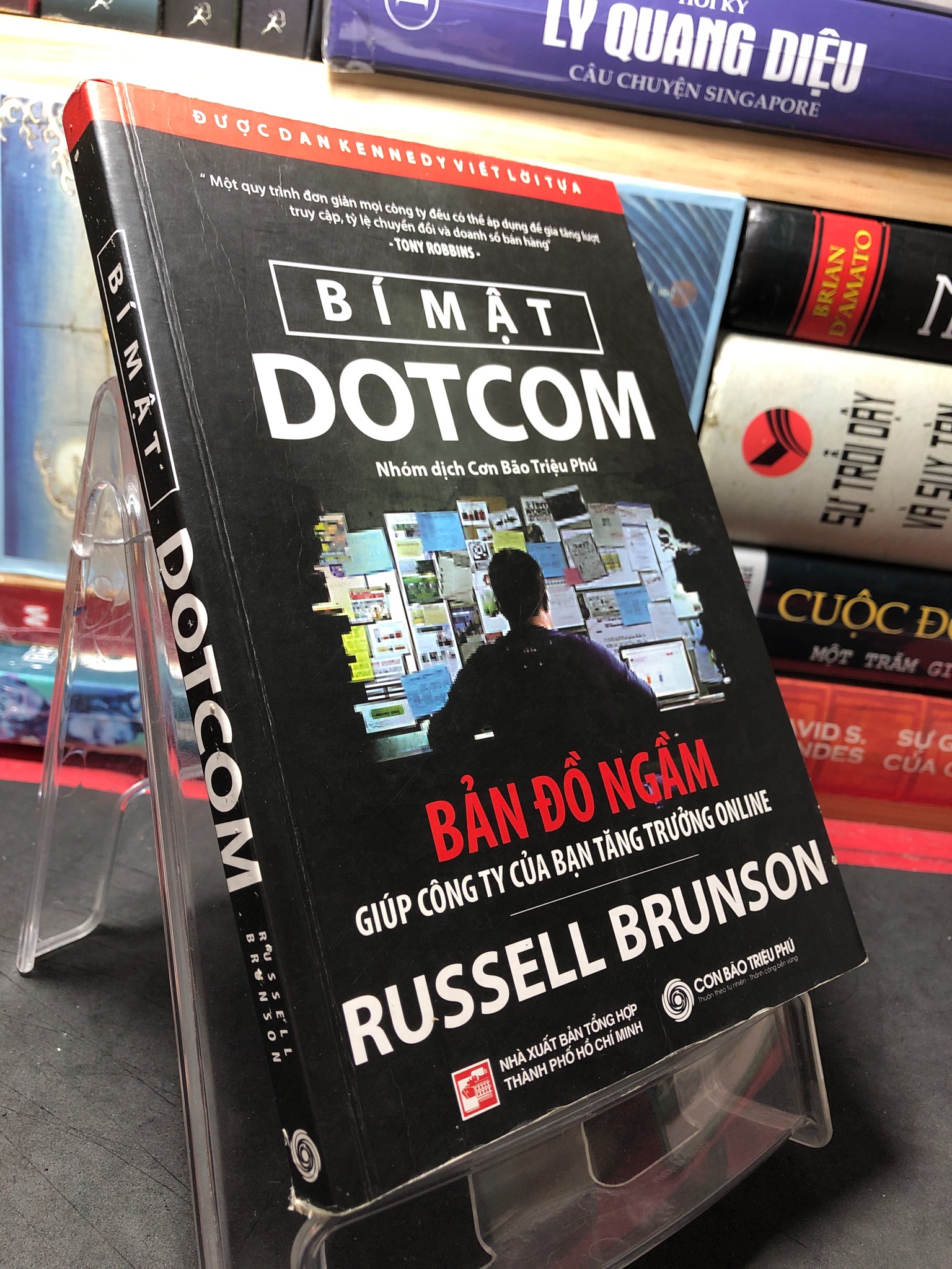 Bí mật Dotcom - bản đồ ngầm giúp công ty của bạn tăng trưởng online 2016 mới 80% highlight , ghi Russell Brunson HPB2709 MARKETING KINH DOANH