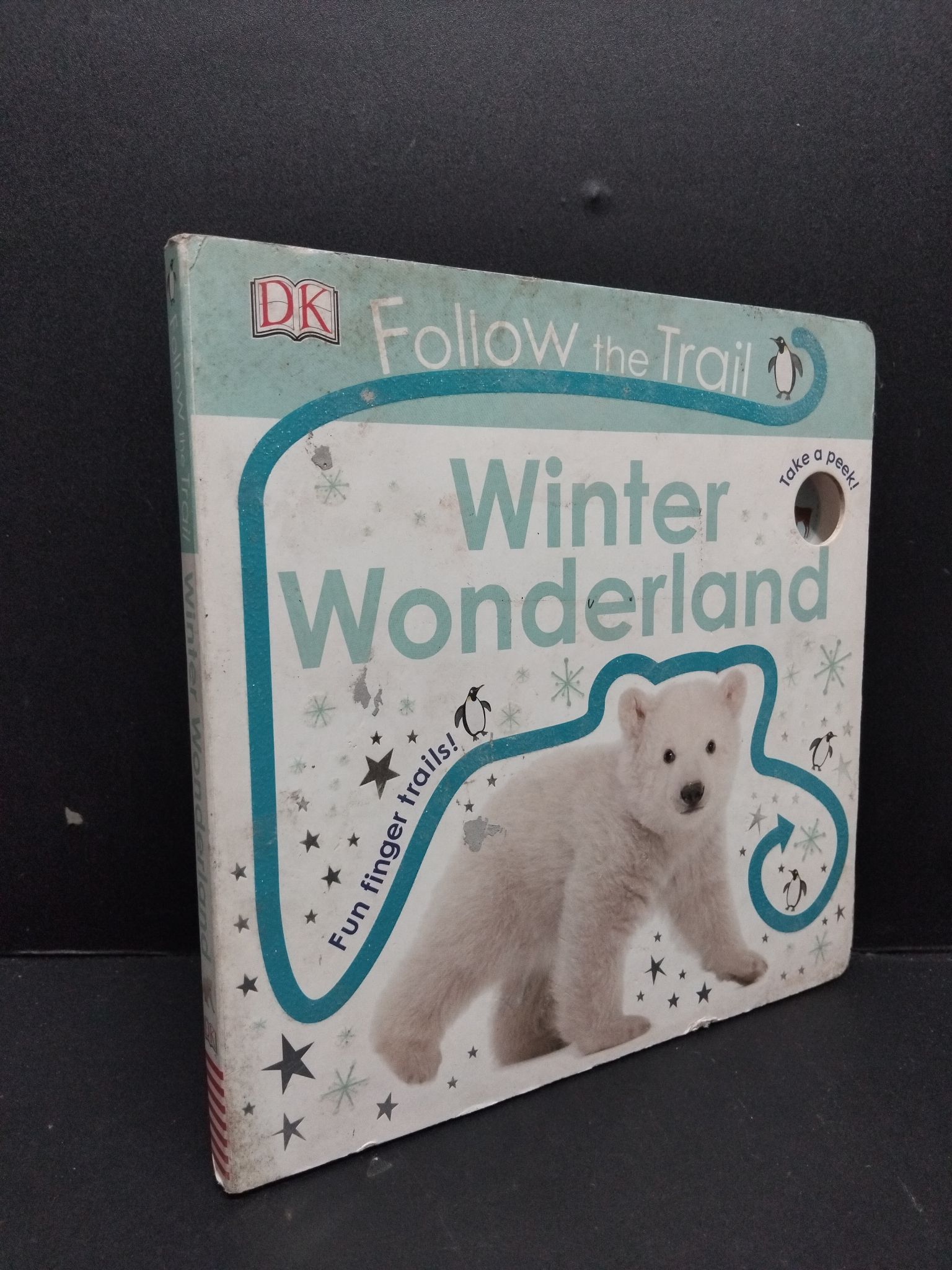 Winter wonderland mới 80% ố bẩn HCM2809 NGOẠI VĂN