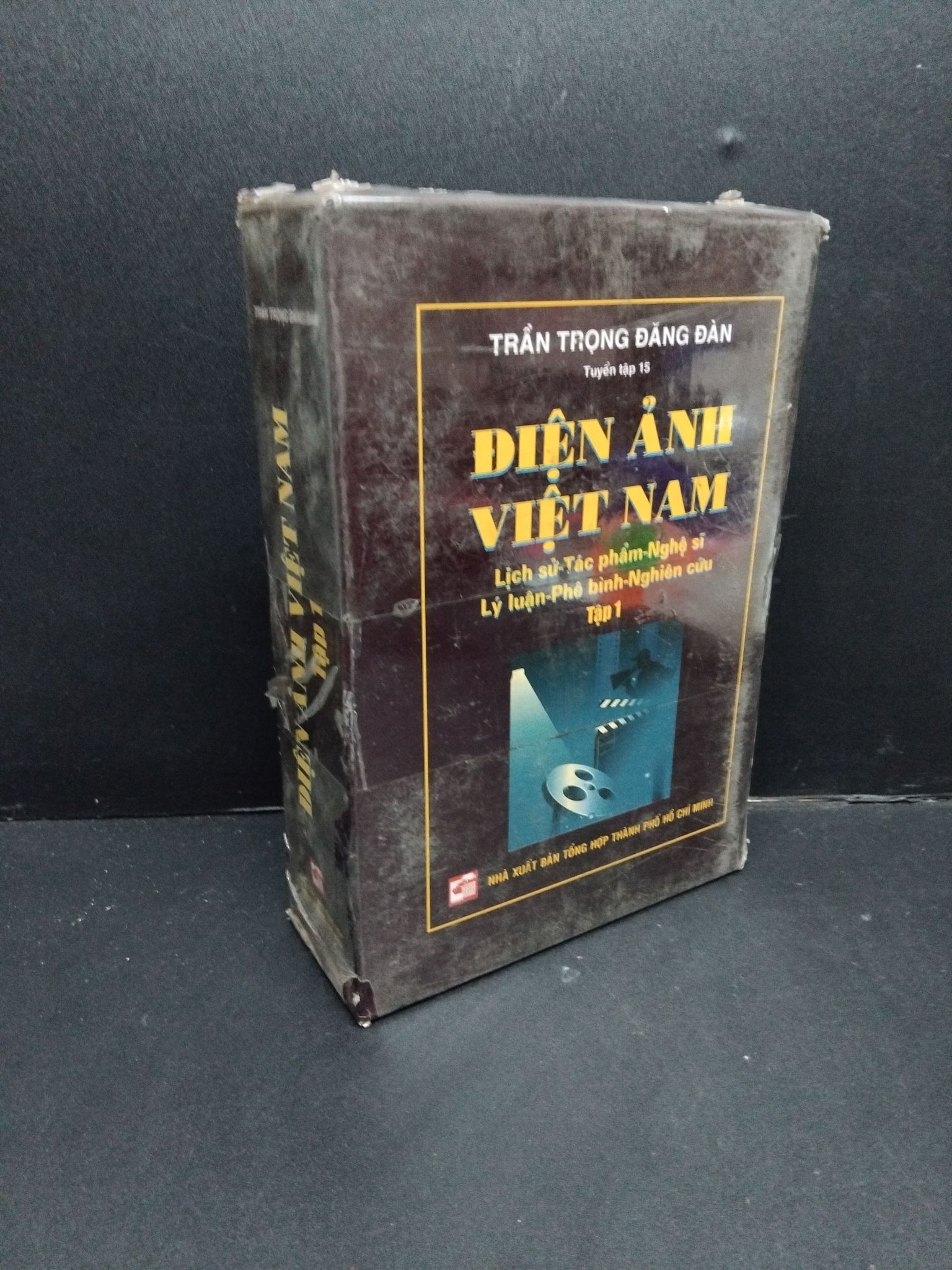 Điện ảnh Việt Nam tập 1 có seal có hộp HCM2809 Trần Trọng Đăng Đàn VĂN HỌC