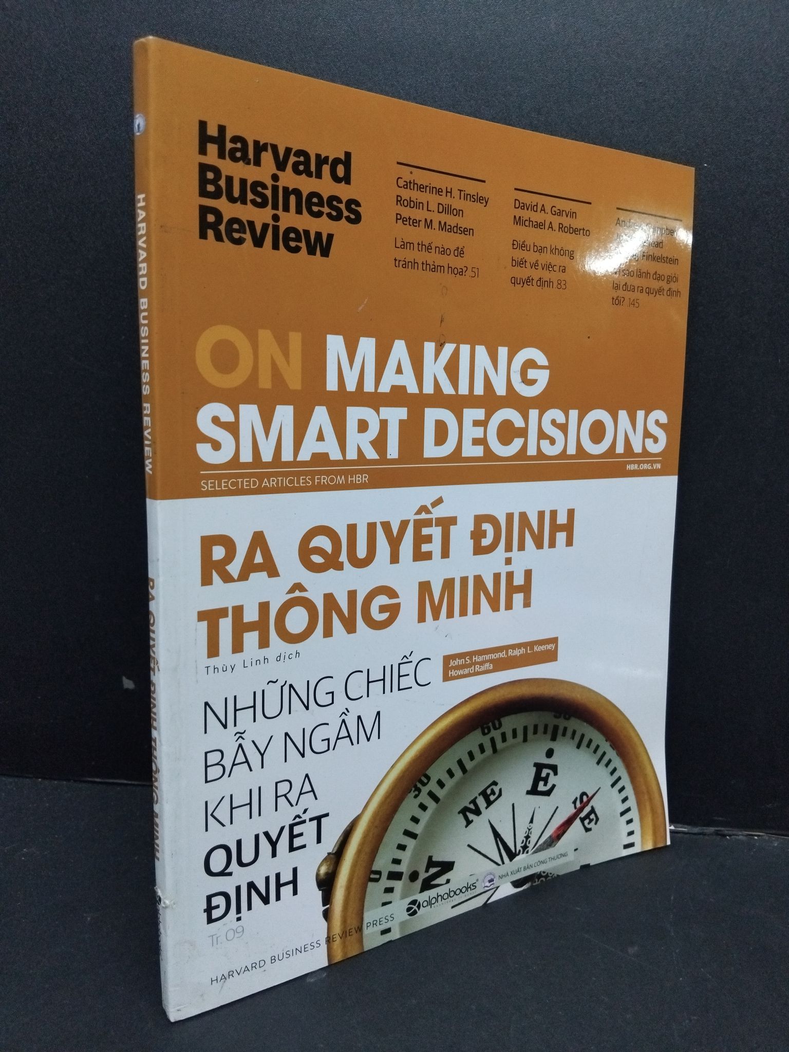 Ra quyết định thông minh - Harvard Business Review mới 90% bẩn nhẹ 2019 HCM2809 KỸ NĂNG