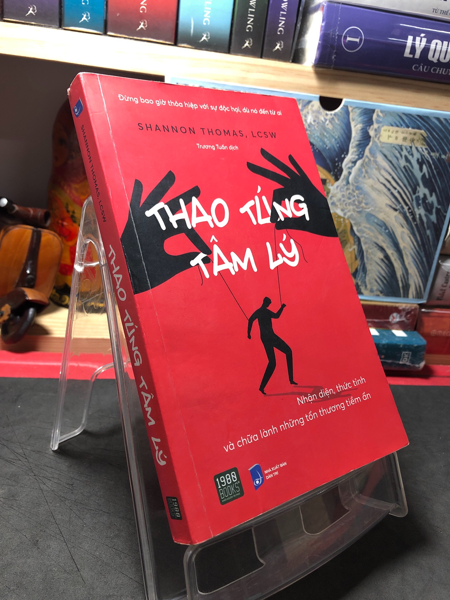 Thao túng tâm lý 2022 mới 80% bẩn nhẹ Shannon Thomas - Lcsw HPB0410 TÂM LÝ