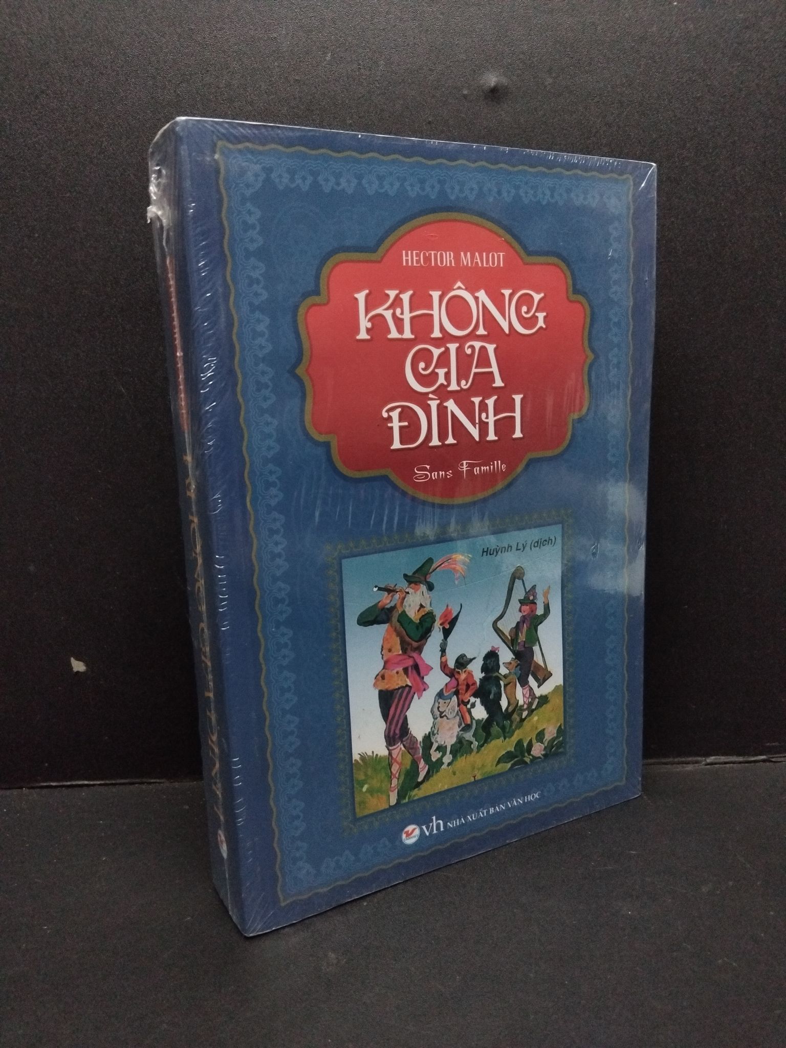 Không gia đình (có seal) Hector Malot mới 90% bẩn nhẹ HCM.ASB0910