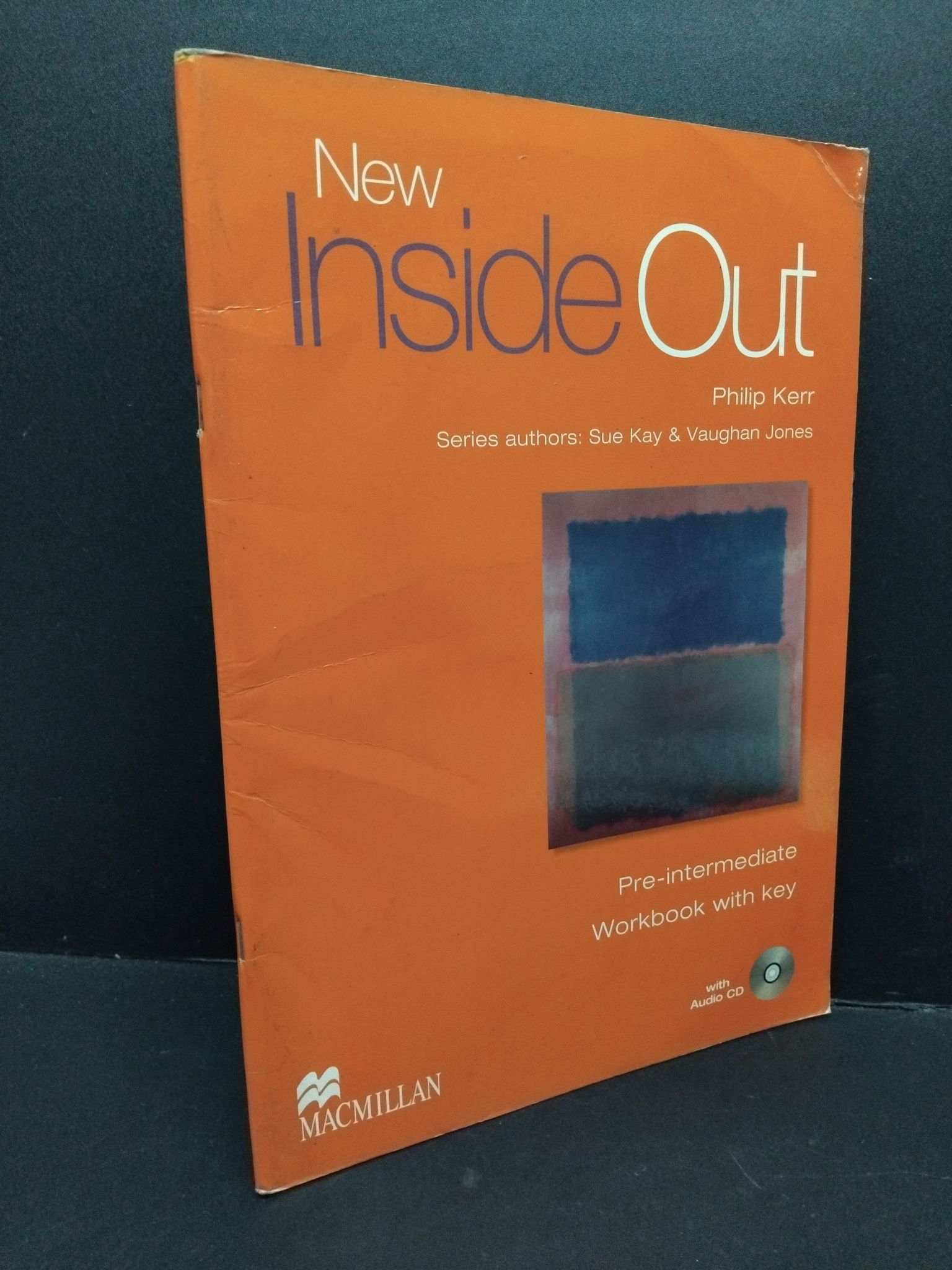 New inside out (kèm CD) mới 80% ố nhẹ HCM1710 NGOẠI VĂN