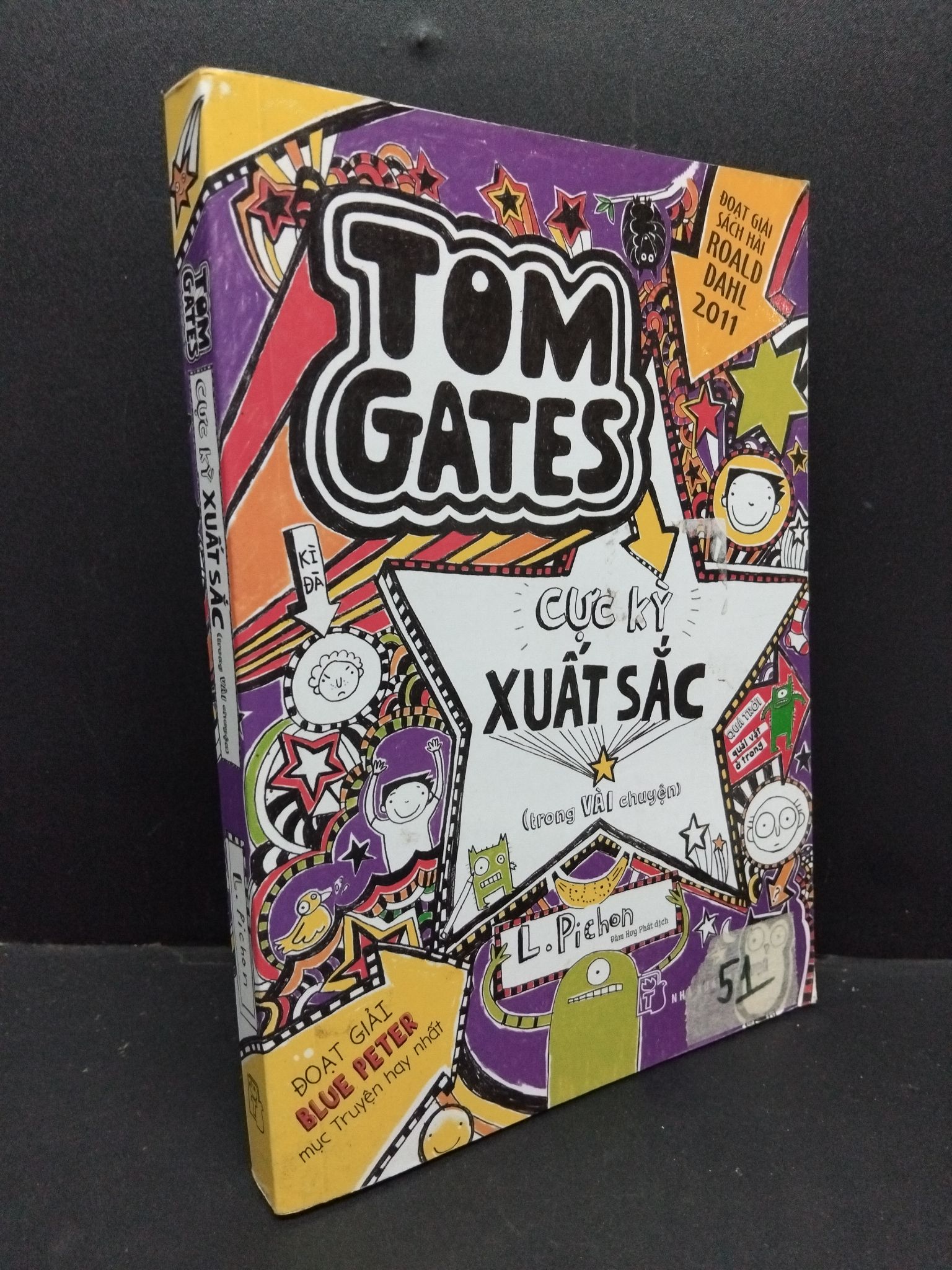 Tom Gates cực kỳ xuất sắc (trong vài chuyện) mới 70% ố vàng 2018 HCM1410 L. Pichon VĂN HỌC