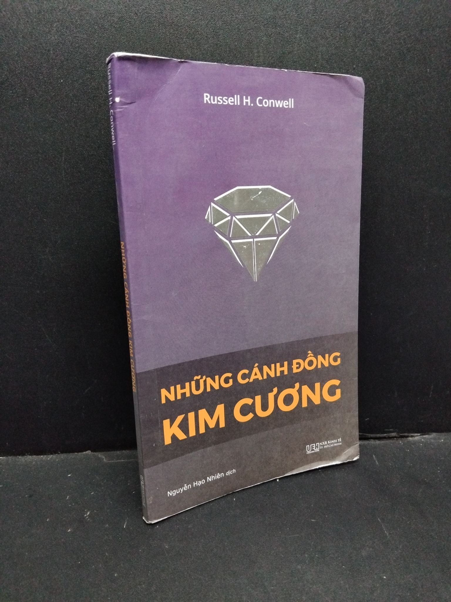 Những cánh đồng kim cương Rusell H.Conwell mới 70% bẩn bìa, ố nhẹ, cong bìa, tróc bìa, tróc gáy 2020 HCM.ASB3010