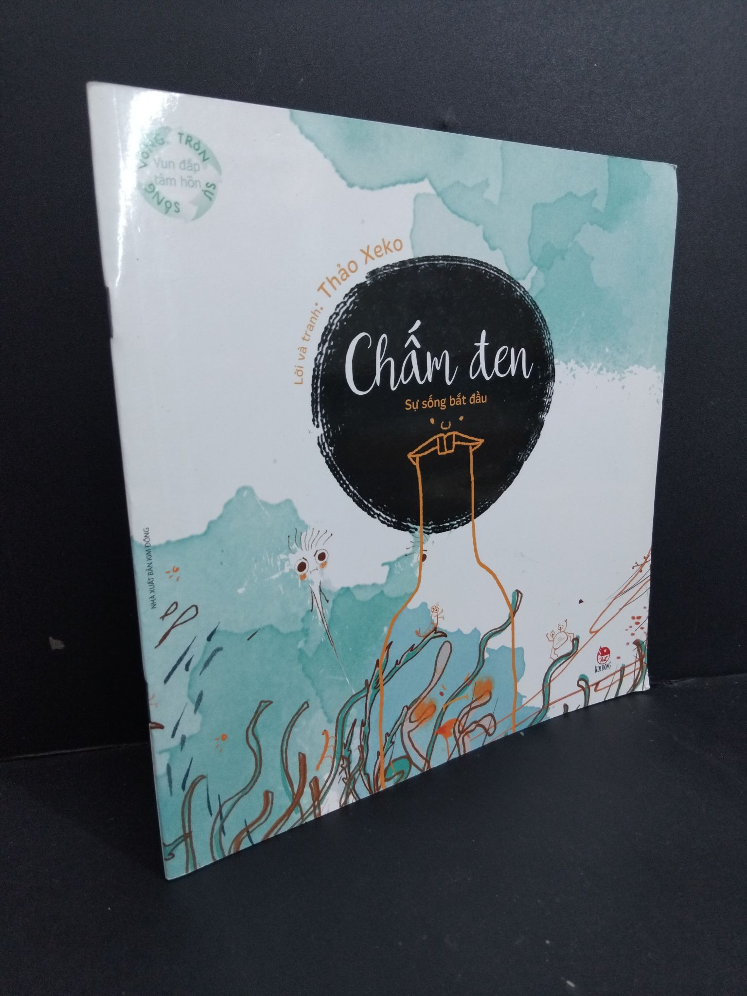 Chấm đen Sự sống bắt đầu Thảo Xeko mới 90% bẩn nhẹ 2021 HCM.ASB0911