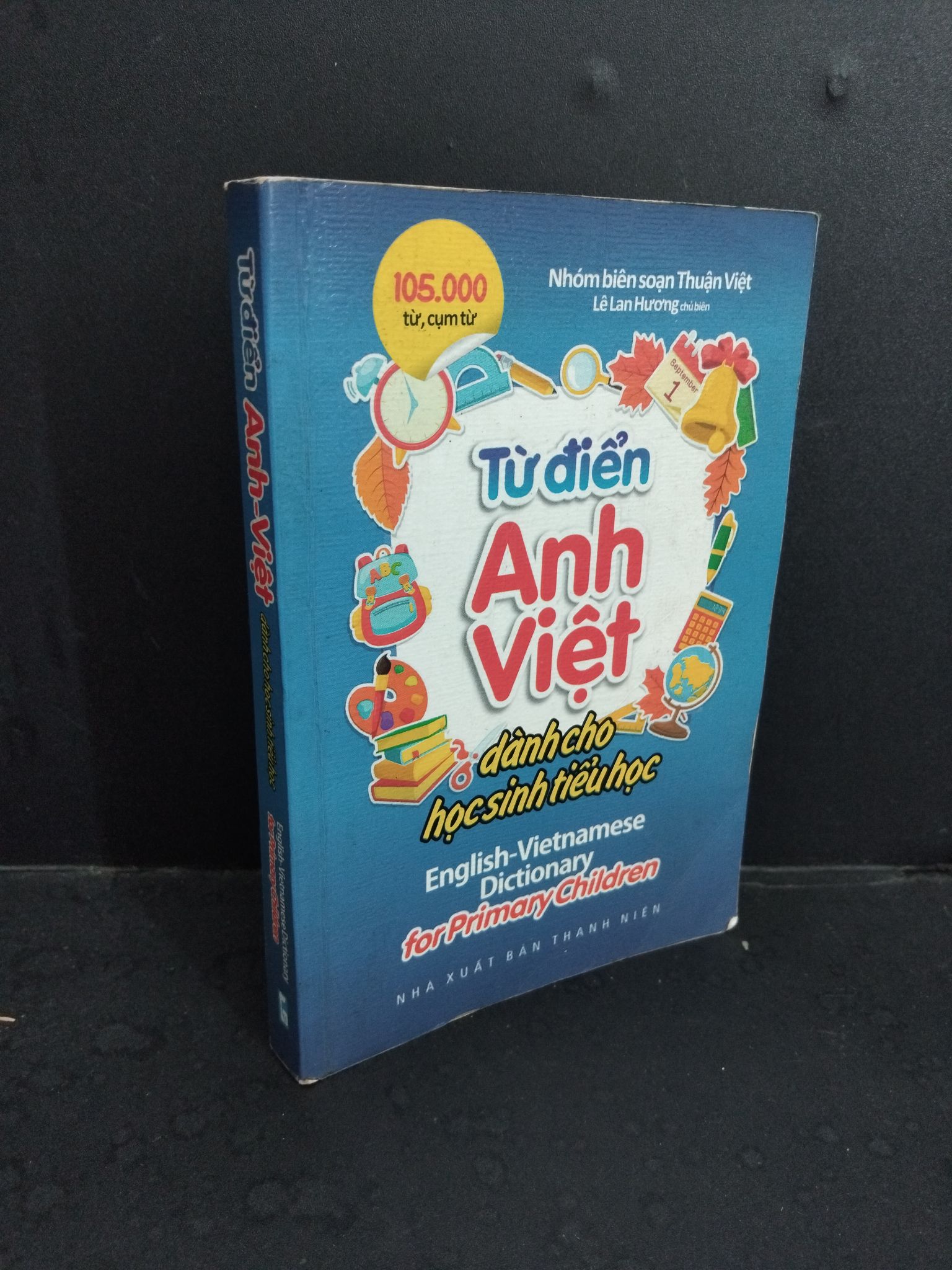 Từ điển Anh Việt dành cho học sinh tiểu học Lê Lan Hương mới 80% ố 2016 HCM1511