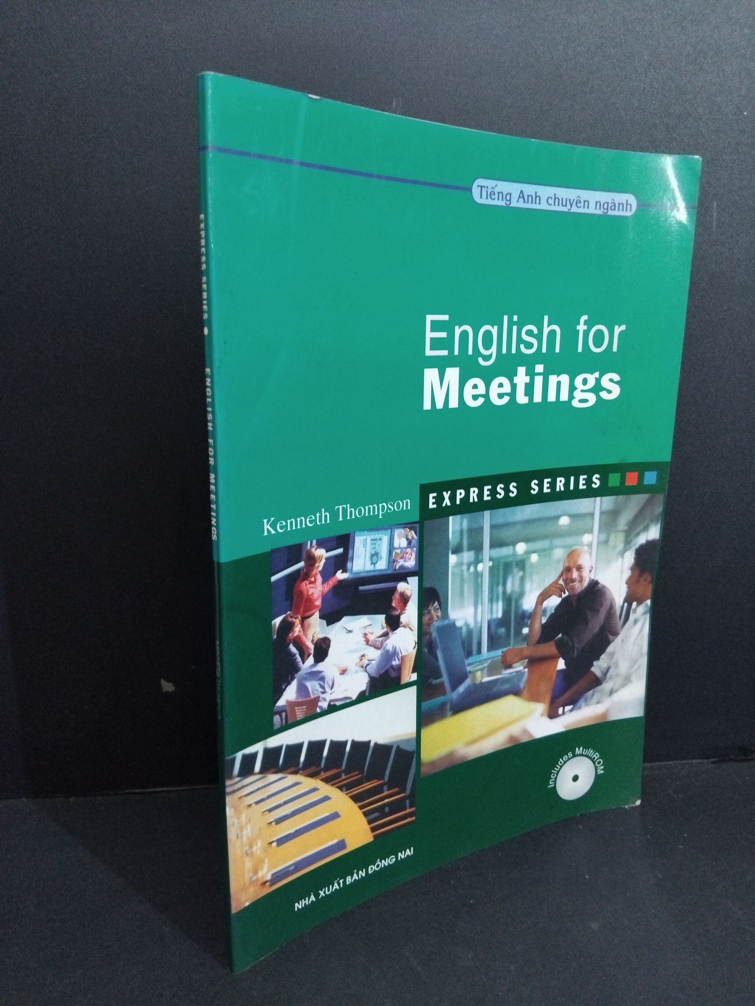 English for meetings mới 80% ố nhẹ có viết tên trang đầu 2009 HCM2811 HỌC NGOẠI NGỮ