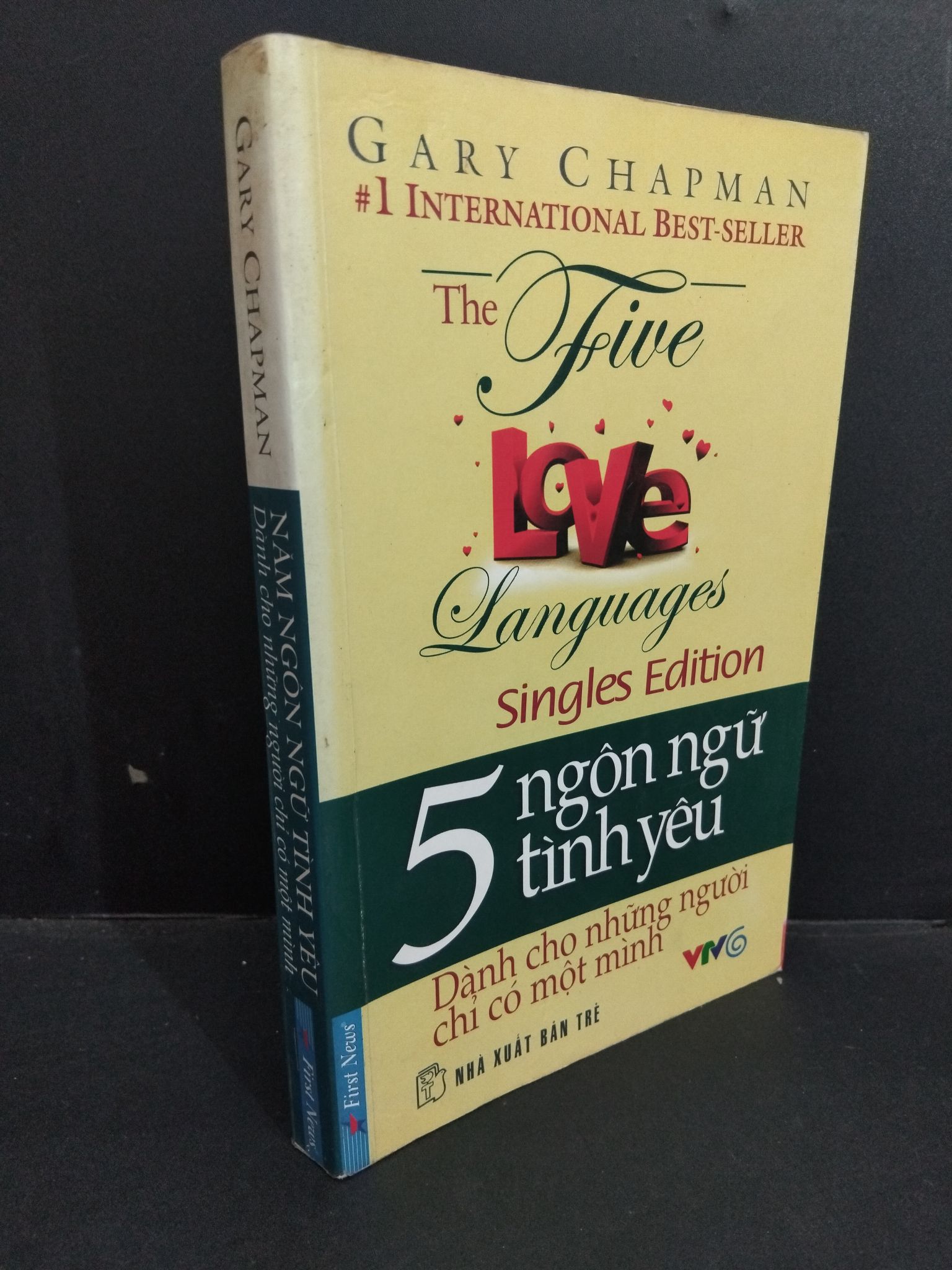 Năm ngôn ngữ tình yêu dành cho những người chỉ có một mình mới 80% bẩn bìa, ố nhẹ, tróc bìa 2010 HCM2811 Gary Champman VĂN HỌC