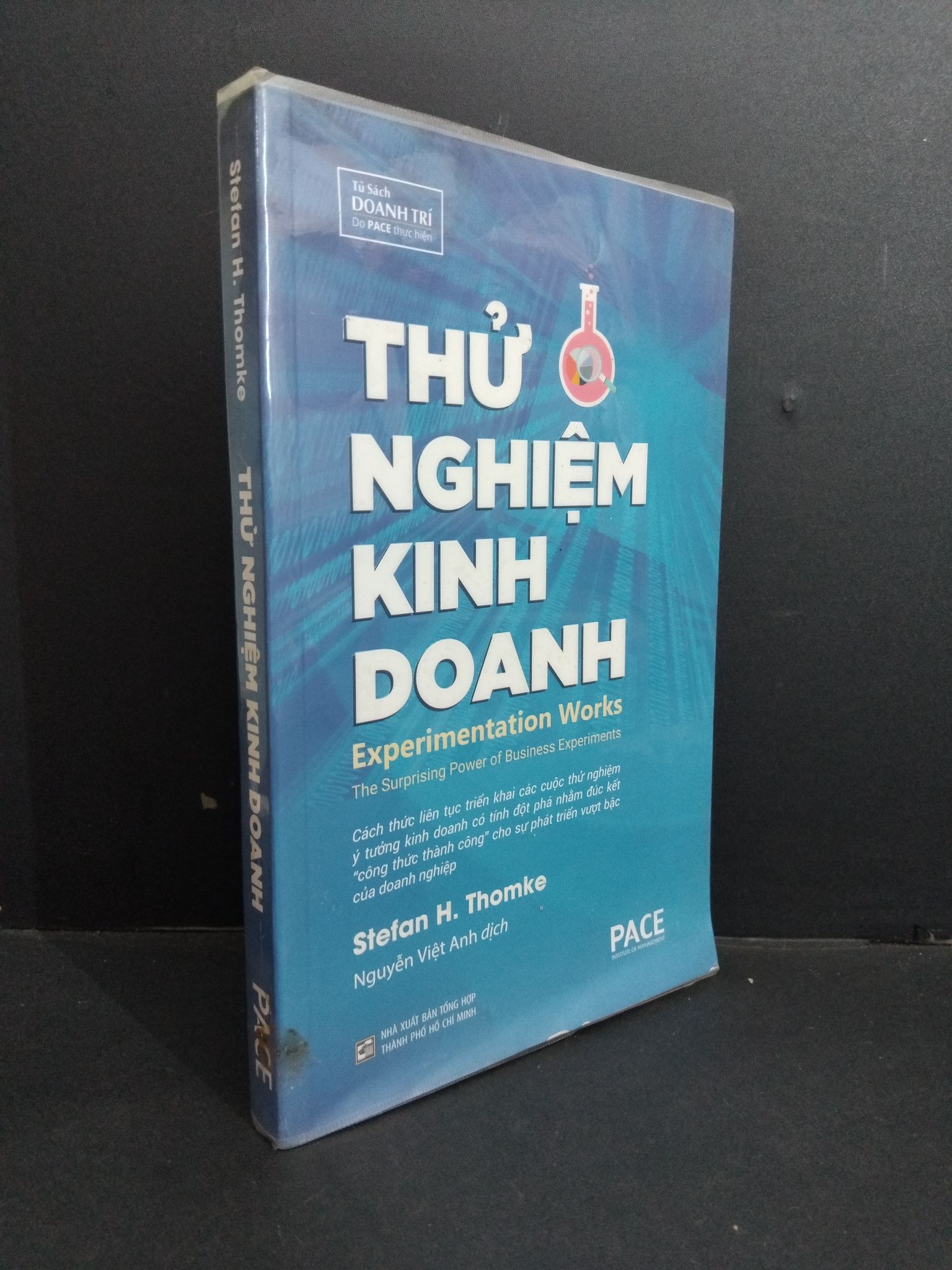 Thử nghiệm kinh doanh mới 90% bẩn nhẹ 2022 HCM2811 Stefan H. Thomke MARKETING KINH DOANH