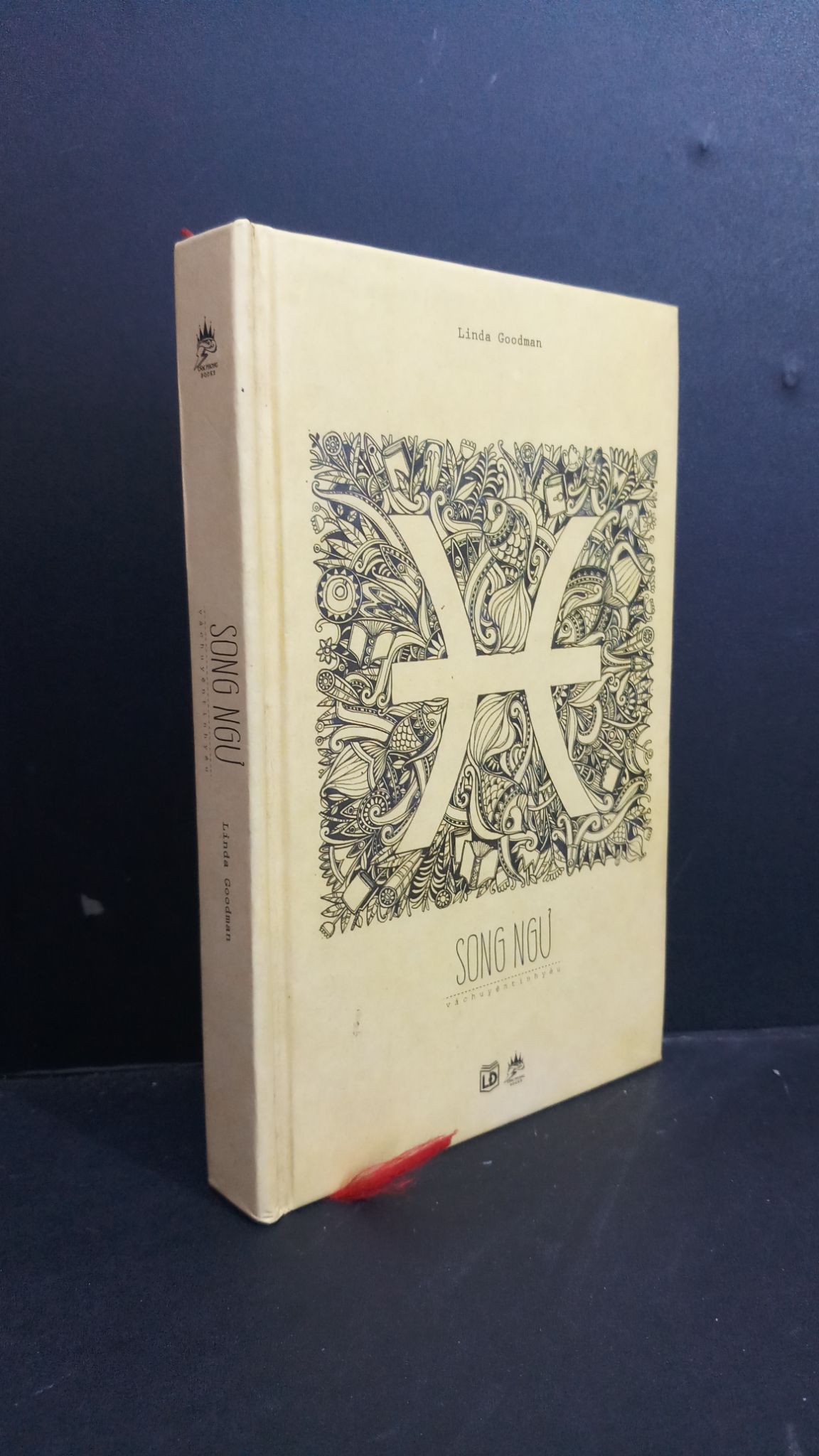 Song ngư và chuyện tình yêu mới 80% ố bẩn bìa cứng 2013 HCM0612 Linda Goodman TÂM LINH - TÔN GIÁO - THIỀN