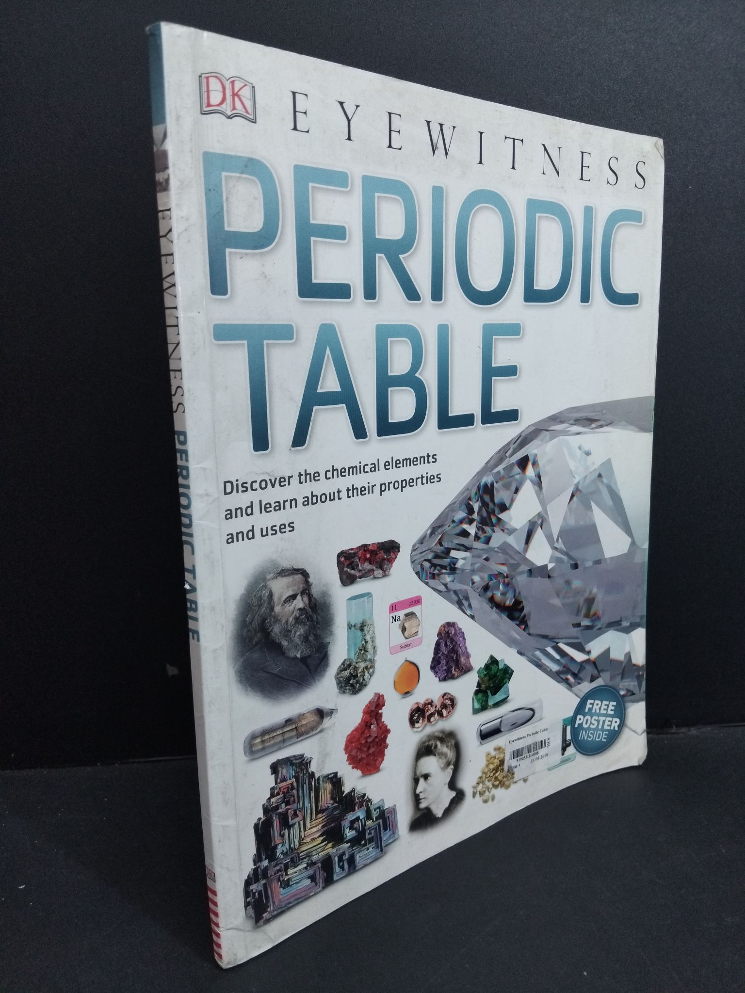 Eyewitness periodic table mới 80% bẩn bìa, ố 2019 HCM2811 Adrian Dingle NGOẠI VĂN