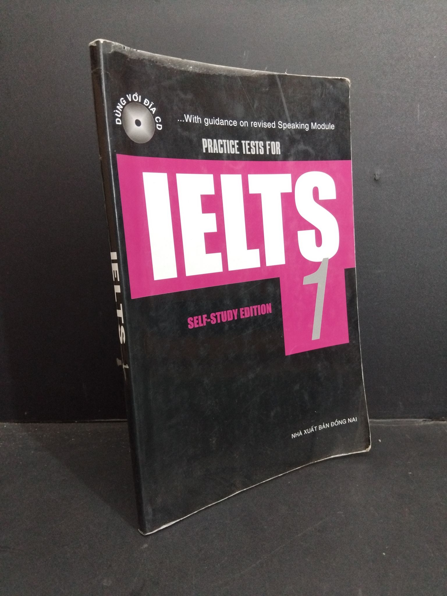 Ielts 1 mới 80% ố vàng có viết nhẹ vào sách gấp góc 2009 HCM1001 HỌC NGOẠI NGỮ