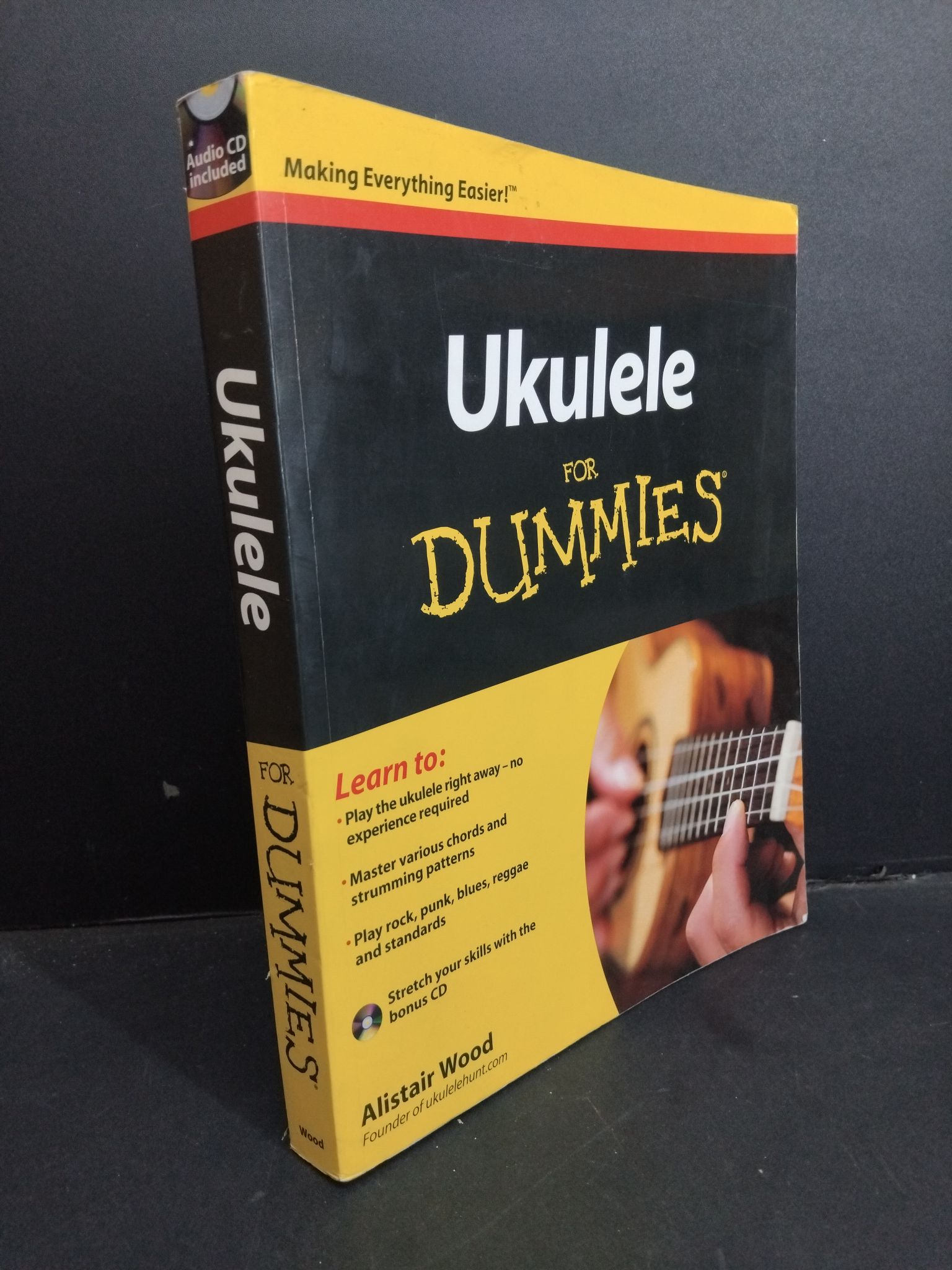 Ukulele for dummles (kèm CD) mới 90% ố nhẹ HCM1001 Alistair Wood NGOẠI VĂN