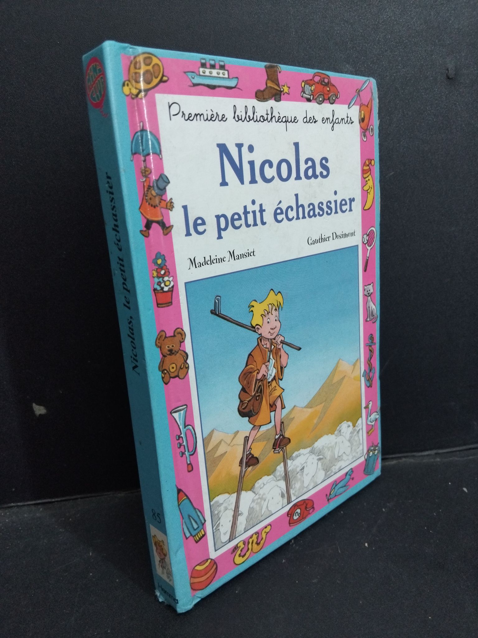 Nicolas le petit echassier (bìa cứng) mới 80% ố HCM1001 NGOẠI VĂN