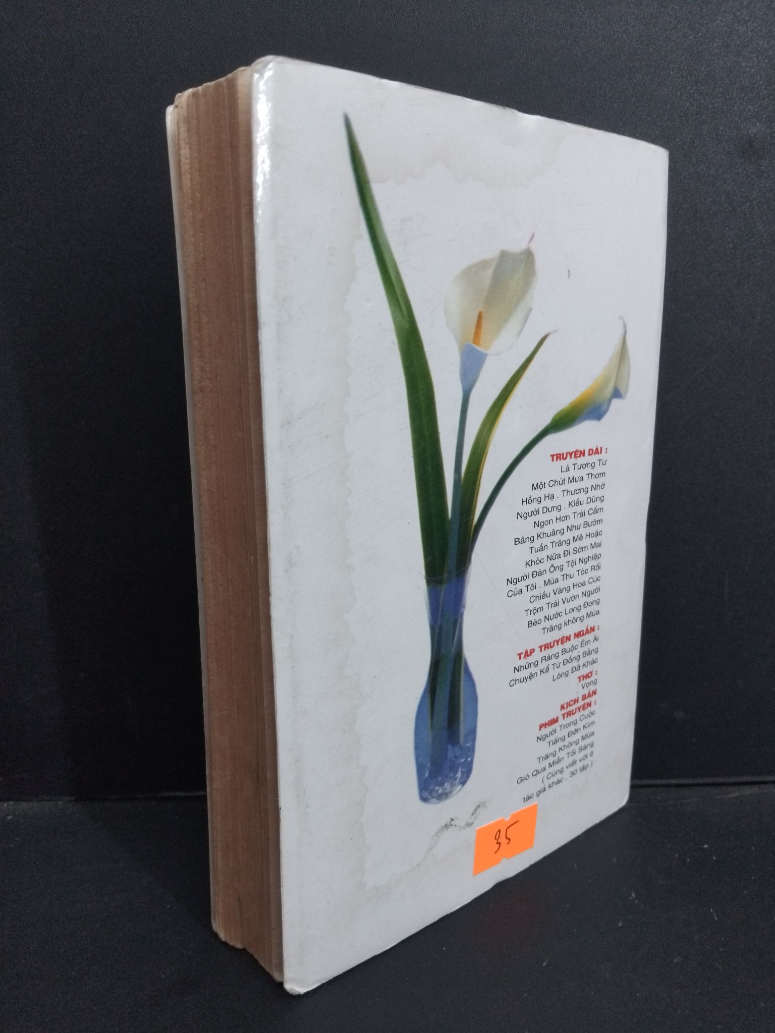 Một chút mưa thơm mới 70% ố vàng gấp góc 1997 HCM1001 Mường Mán VĂN HỌC