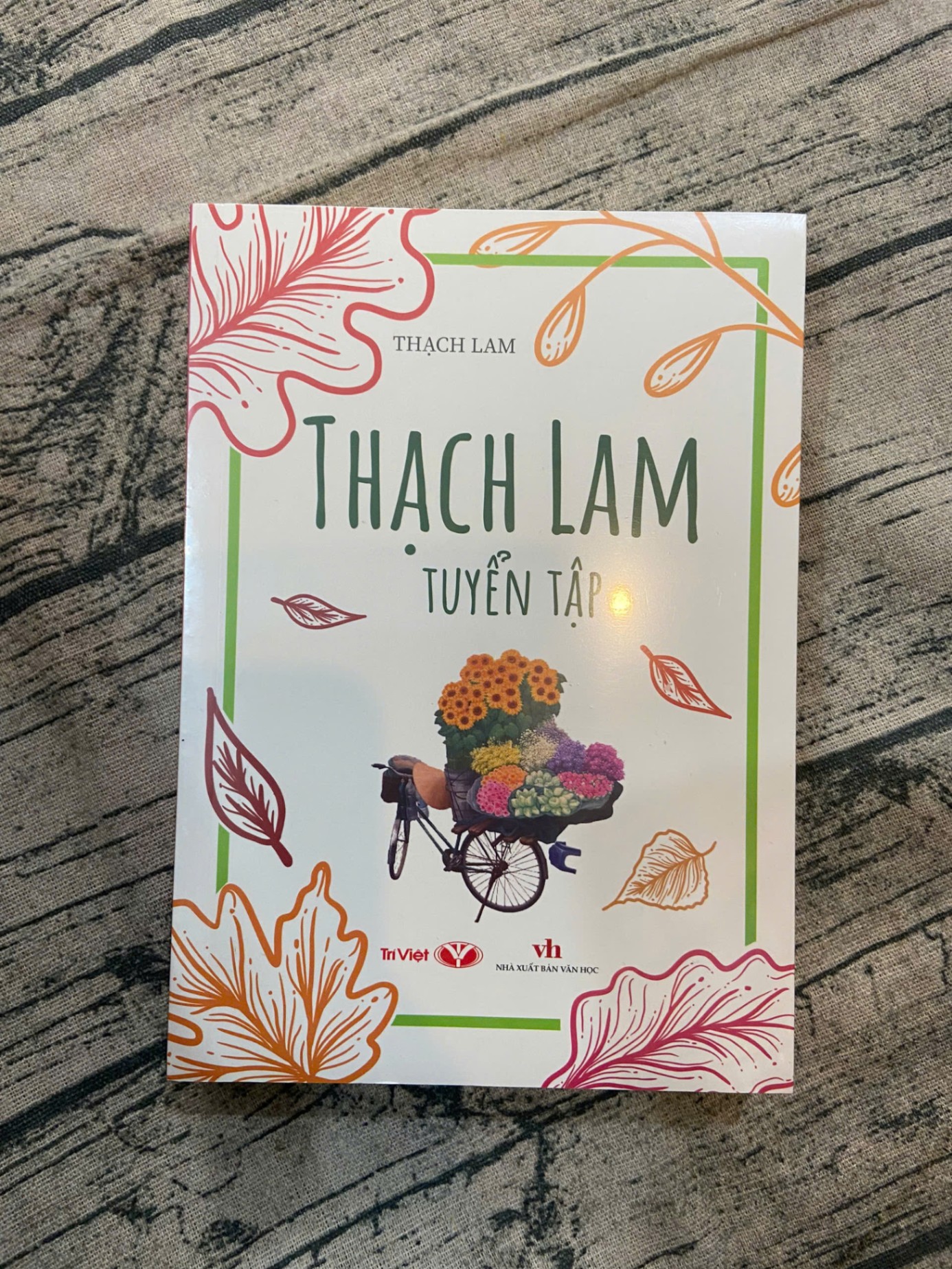 Thạch Lam tuyển tập 100% Thạch Lam TSTK250117 VĂN HỌC