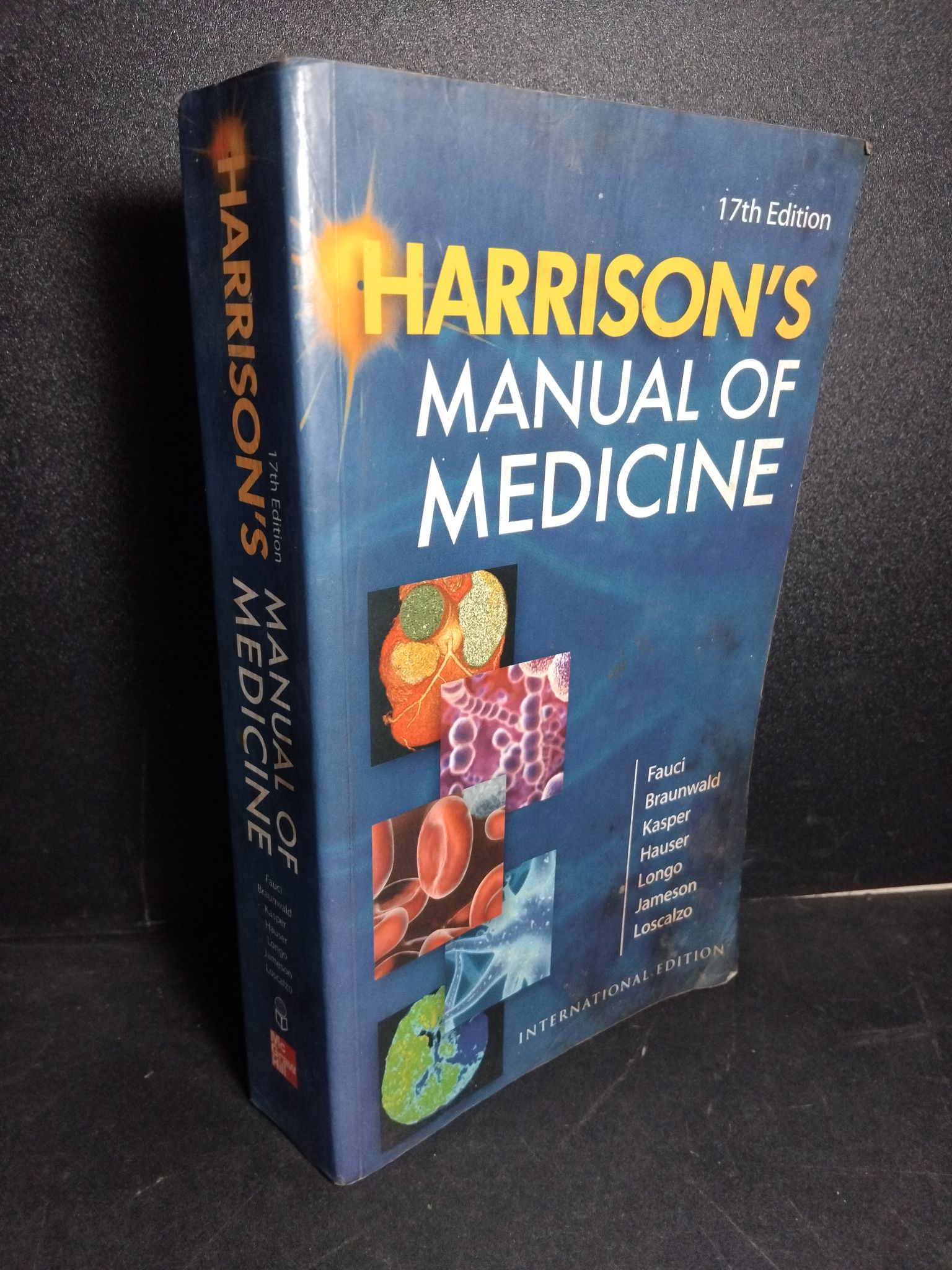 Harrison's manual of medicine mới 60% ố mốc rách góc HCM1001 NGOẠI VĂN