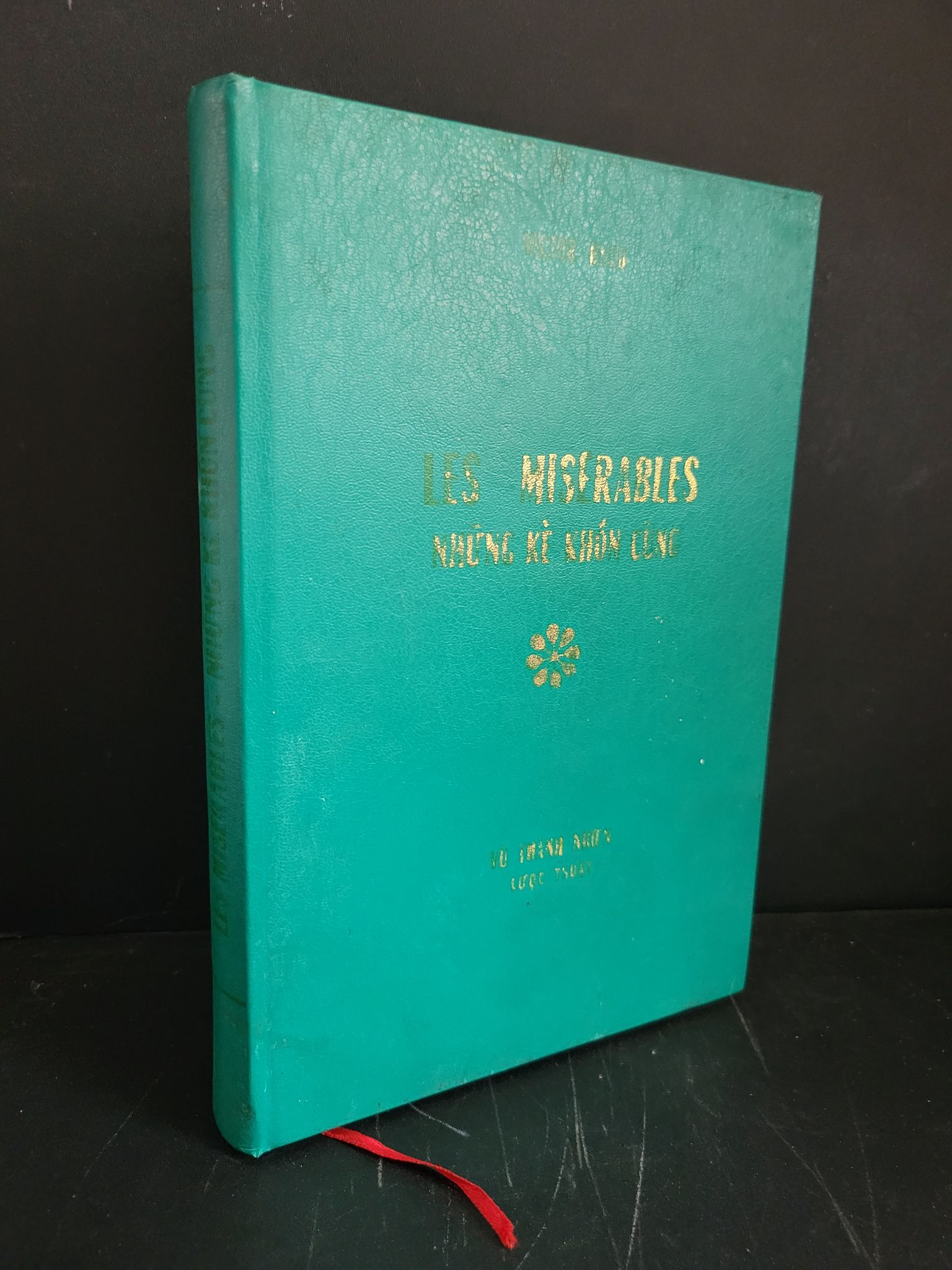 Những kẻ khốn cùng (bìa cứng) mới 80% ố nhẹ, có chữ ký 1985 Victor Hugo HCM3004 VĂN HỌC
