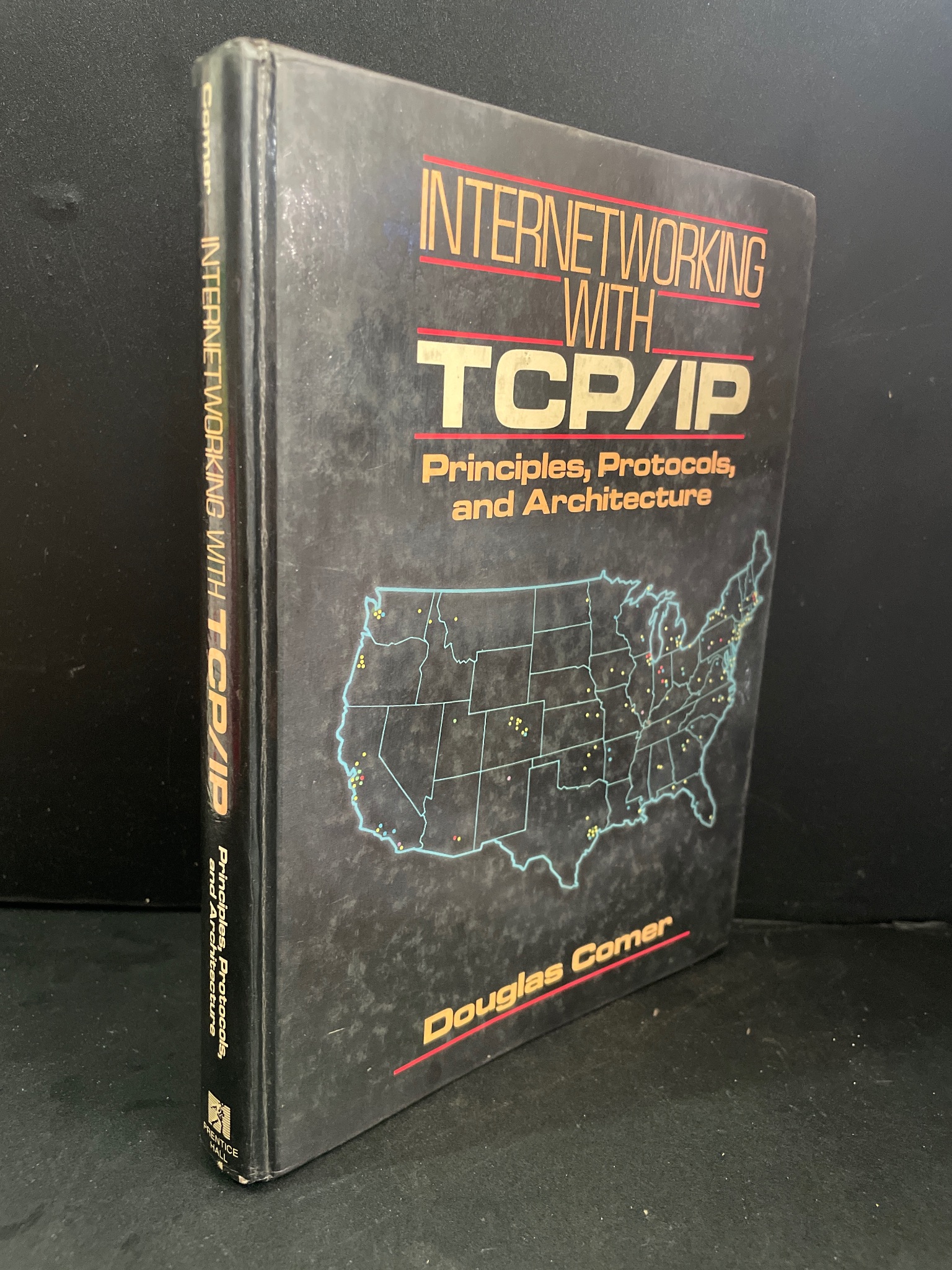 Internetworking with TCP/IP principles, protocols and architecture mới (bìa cứng) mới 80% bẩn nhẹ Douglas E.Comer HCM3004 NGOẠI VĂN
