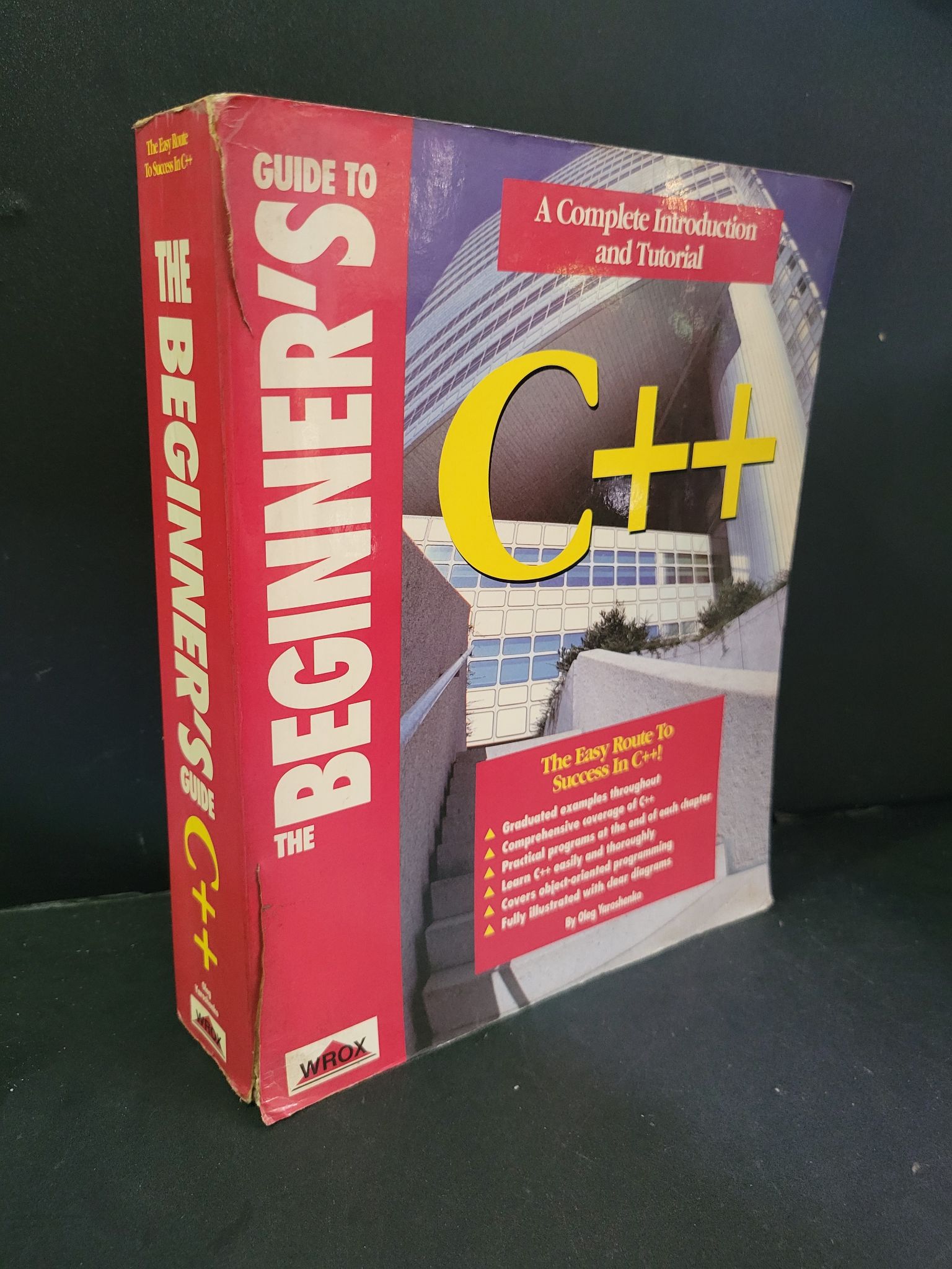 The beginner's guide C++ mới 60% bẩn bìa, ố nhẹ, rách bìa HCM3004 NGOẠI VĂN