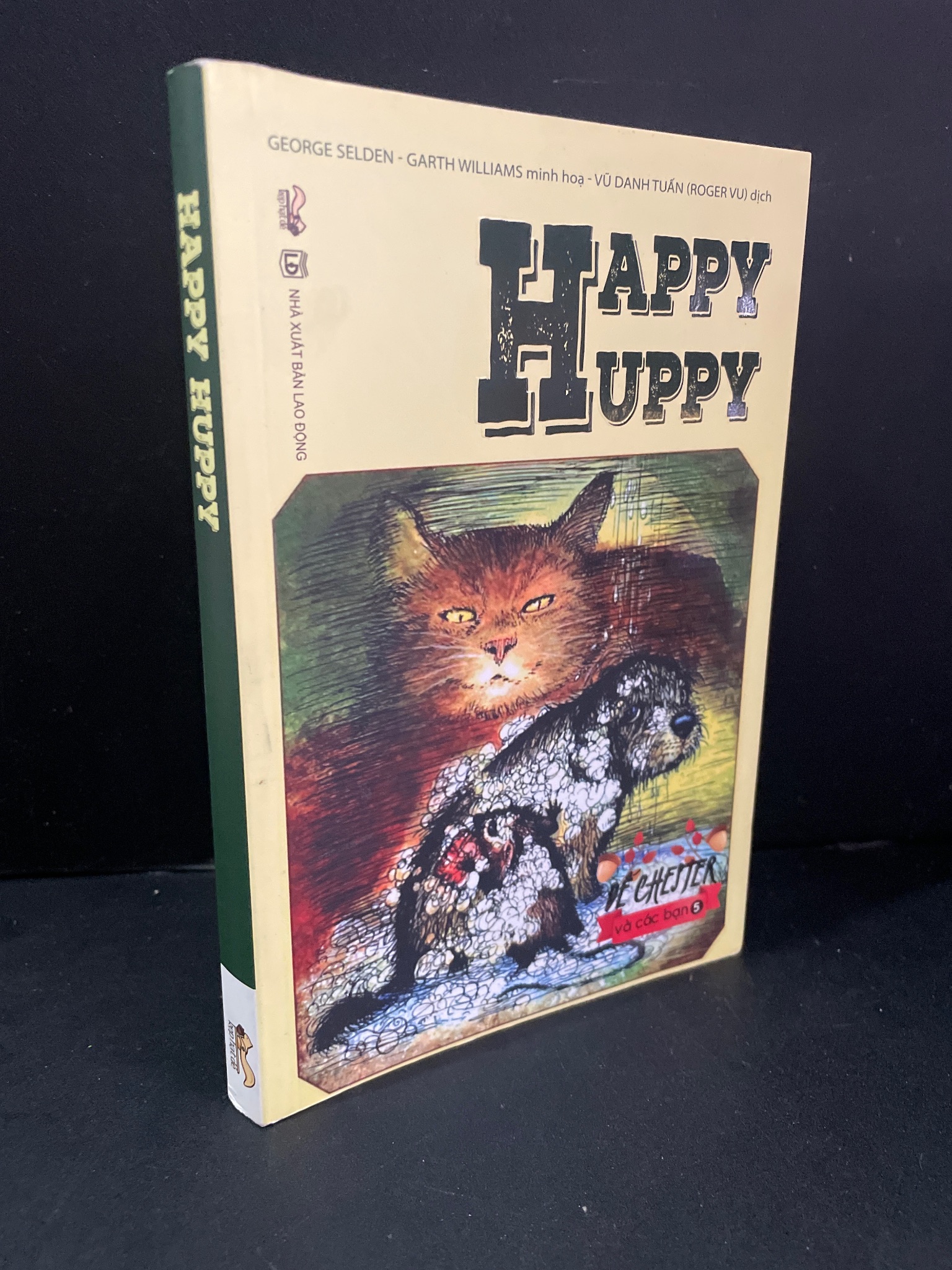Happy Huppy mới 90% bẩn nhẹ 2021 George Selden HCM3004 VĂN HỌC