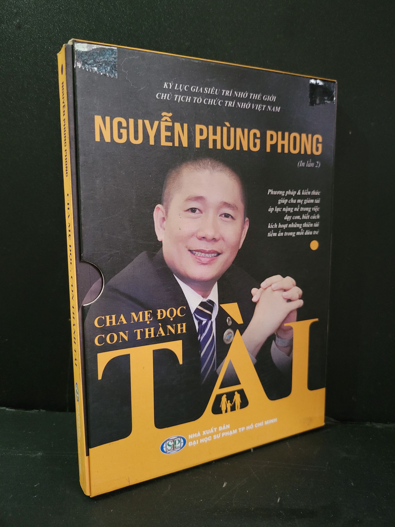 Cha mẹ đọc con thành tài mới 90% bẩn nhẹ 2021 Nguyễn Phùng Phong HCM3004 KỸ NĂNG