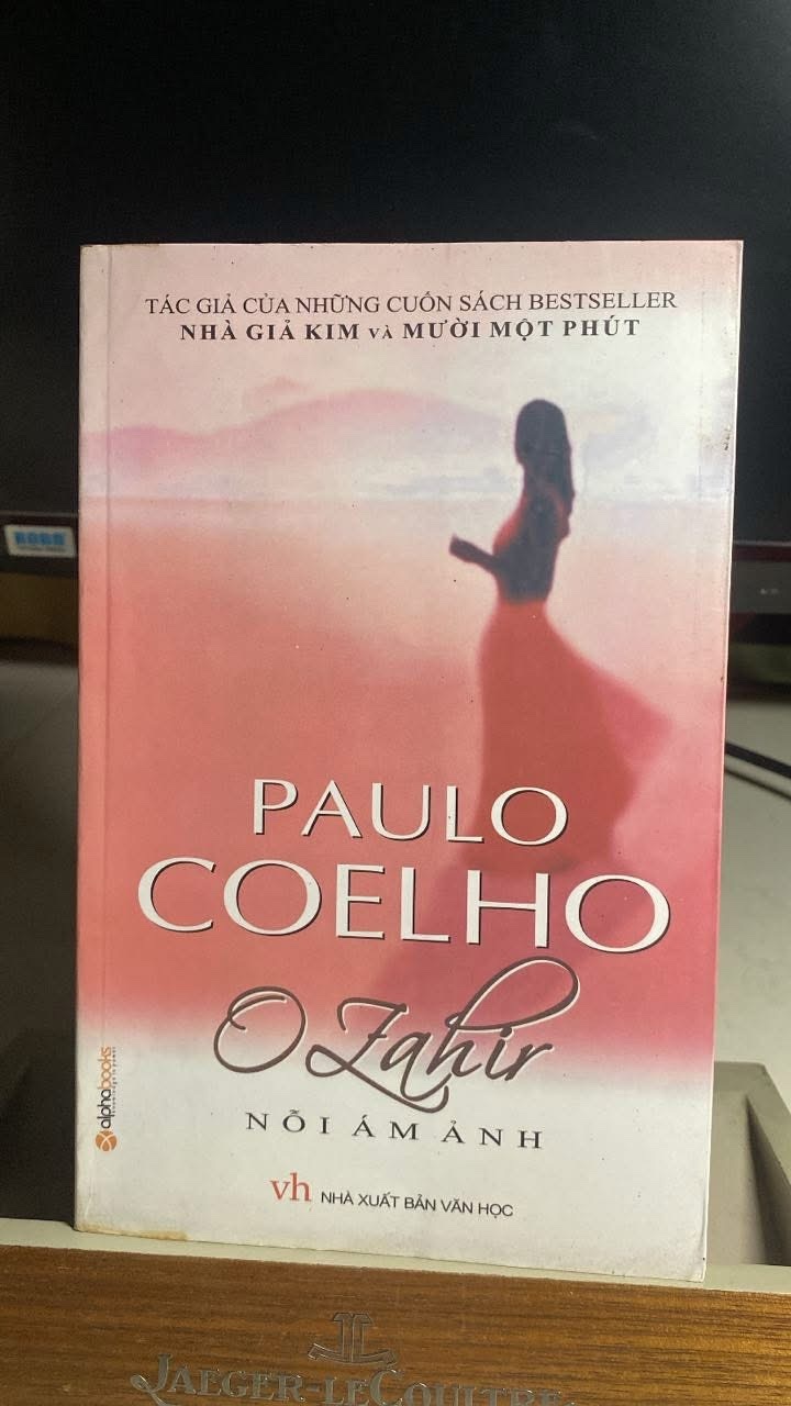 Nỗi ám ảnh -Tác giả Paulo Coelho -NXB Văn Học, alphabooks phát hành 2006 -khổ 13x20,5,bìa mềm,351 trang -Sách cũ qua sử dụng còn tốt STB1507