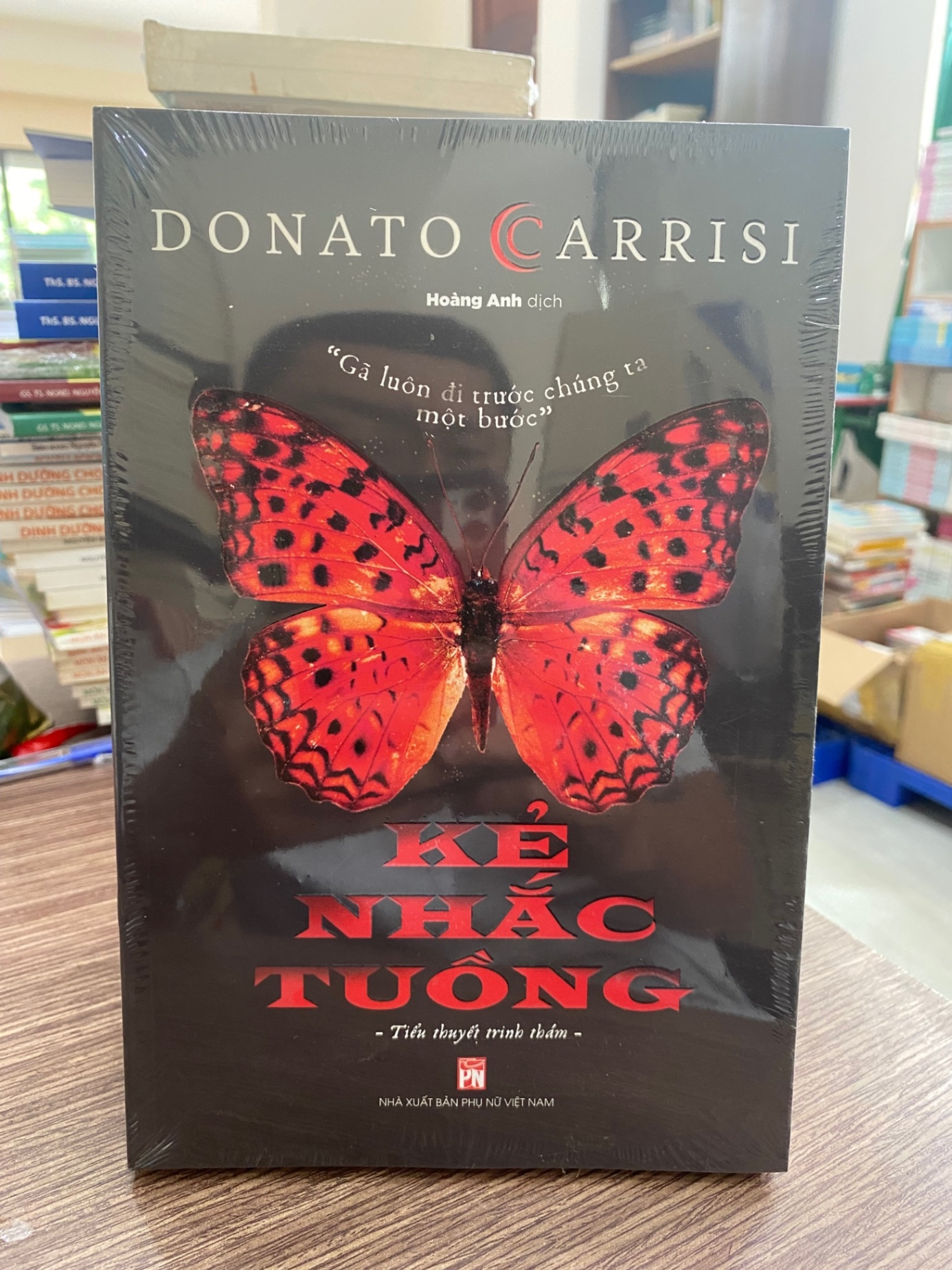 Kẻ Nhắc Tuồng (Tái Bản)-Tác giả Donato Carris— Tiểu thuyết trinh thám STB654