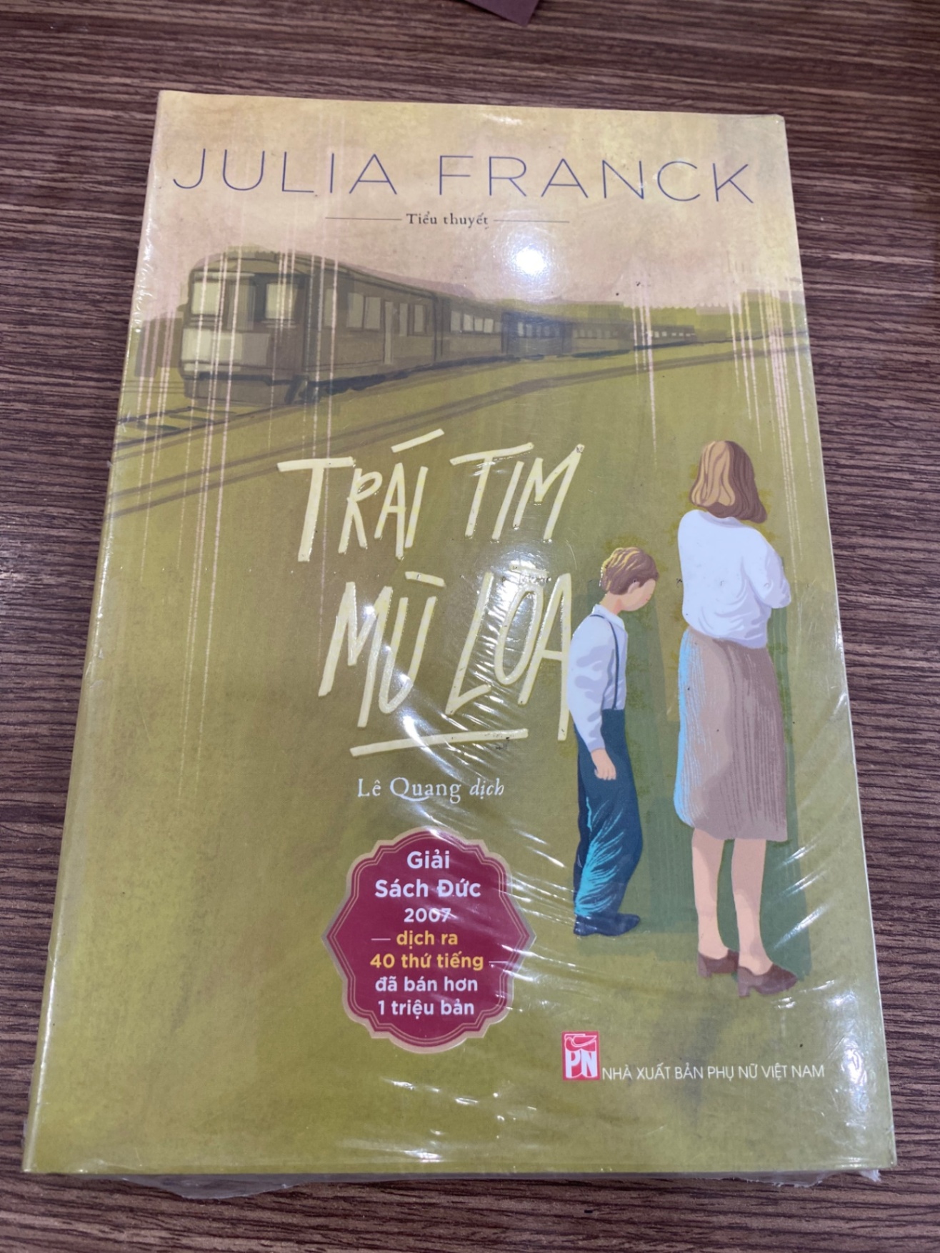 Trái Tim Mù Lòa (Giải Sách Đức 2007-Tác giả Juila Franck- Sách mới nguyên seal STB613