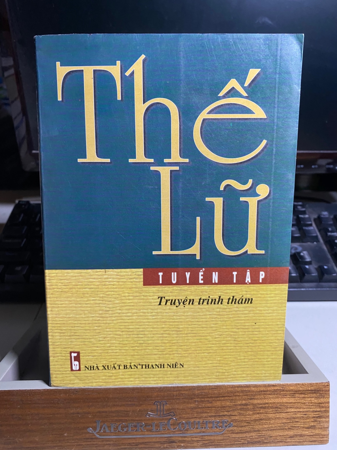 Thế Lữ- Tuyển Tập Truyện Trinh Thám-NXB Thanh Niên2006- Sách lưu kho mới 90% STB1094