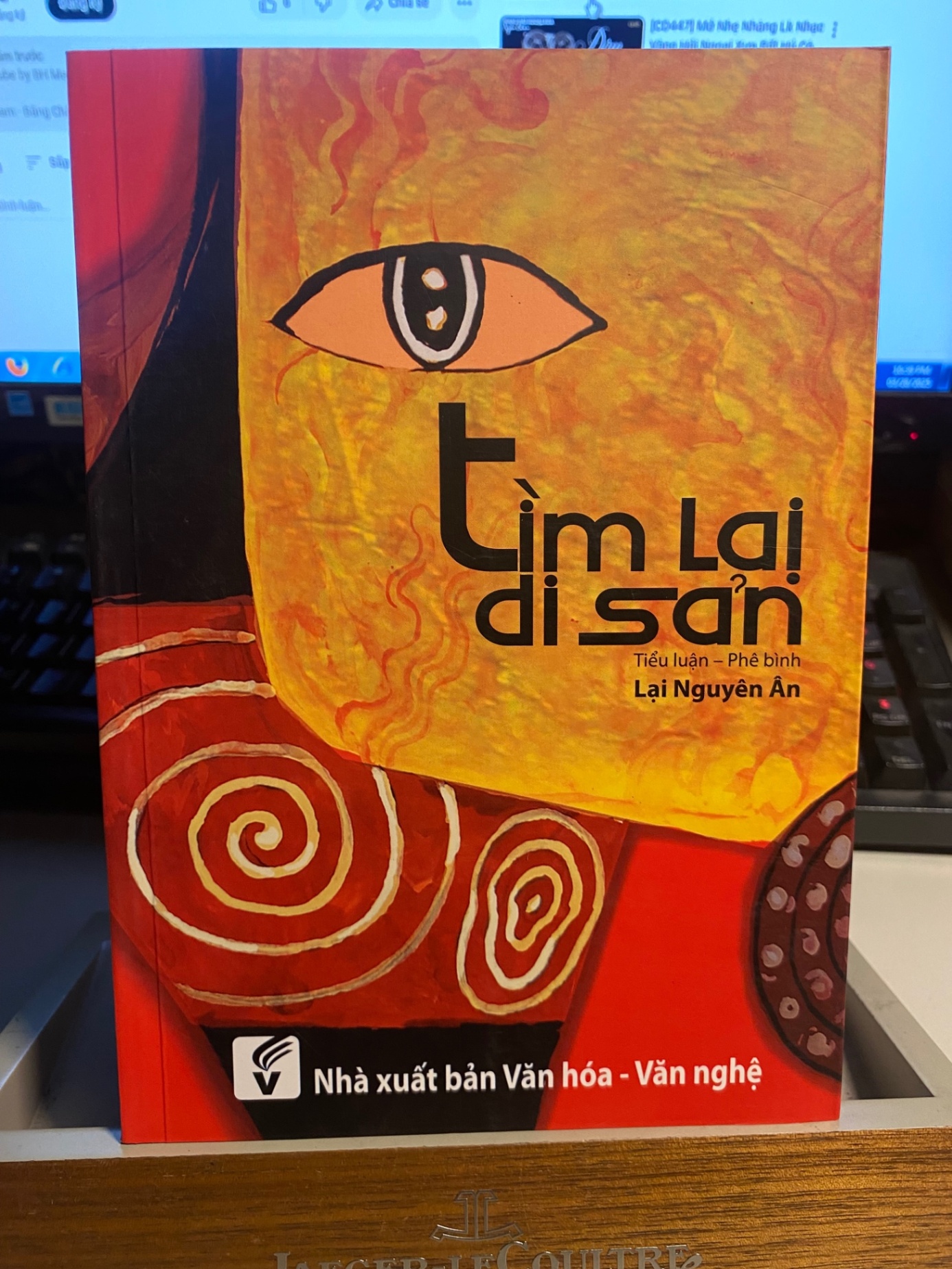 Tìm Lại Di Sản-Tác giả: Lại Nguyên Ân- Tiểu luận, phê bình - Sách lưu kho mới 95% STB722