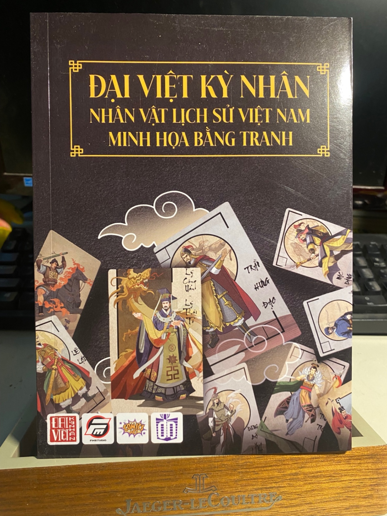 Đại Việ Kỳ Nhân-Nhân vật lịch sử Việt Nam minh hoạ bằng tranh- STB1052