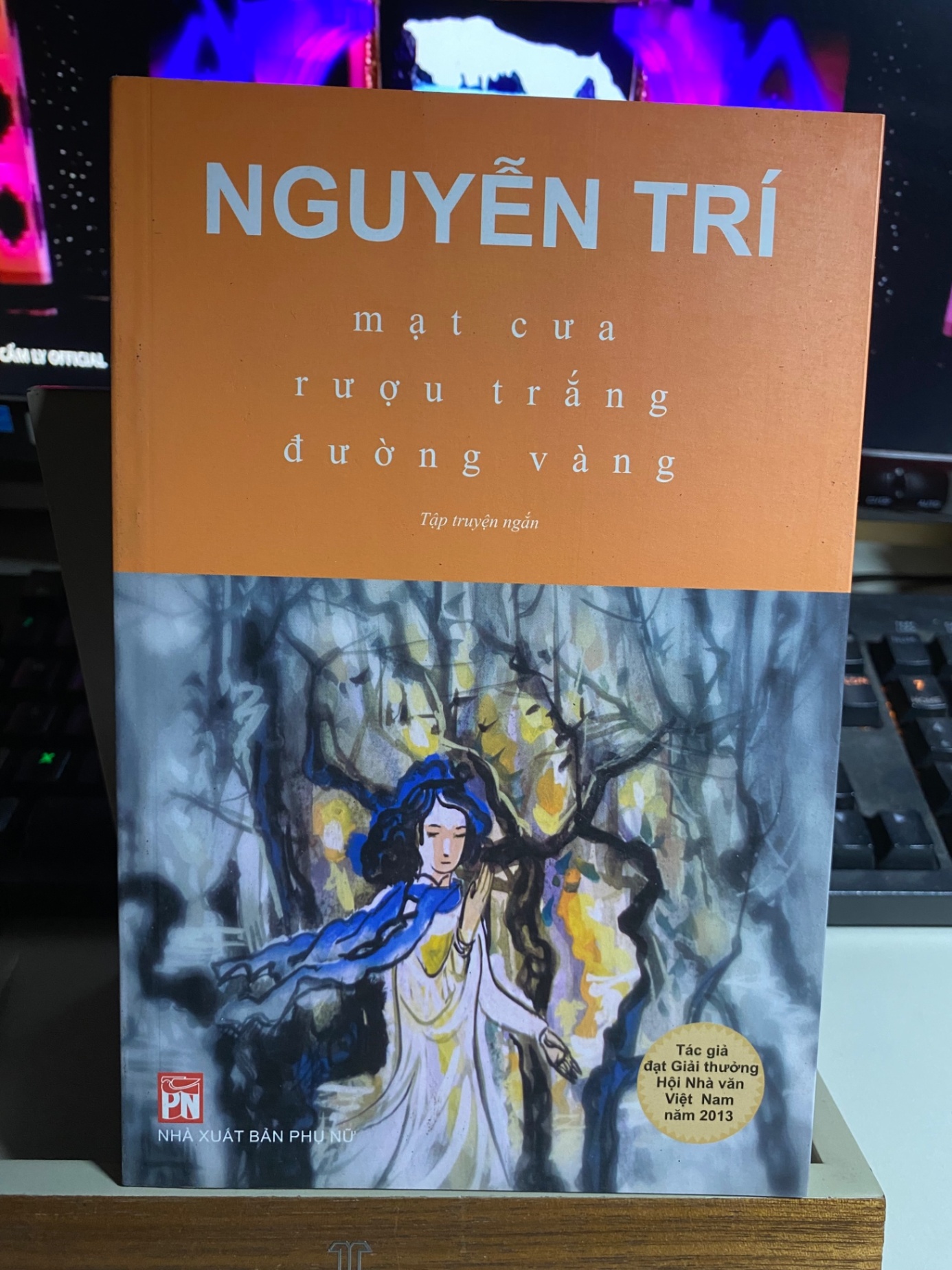 Nguyễn Trí tập truyện ngắn :Mạt Cưa- Rượu Trắng- Đường Vàng STB639
