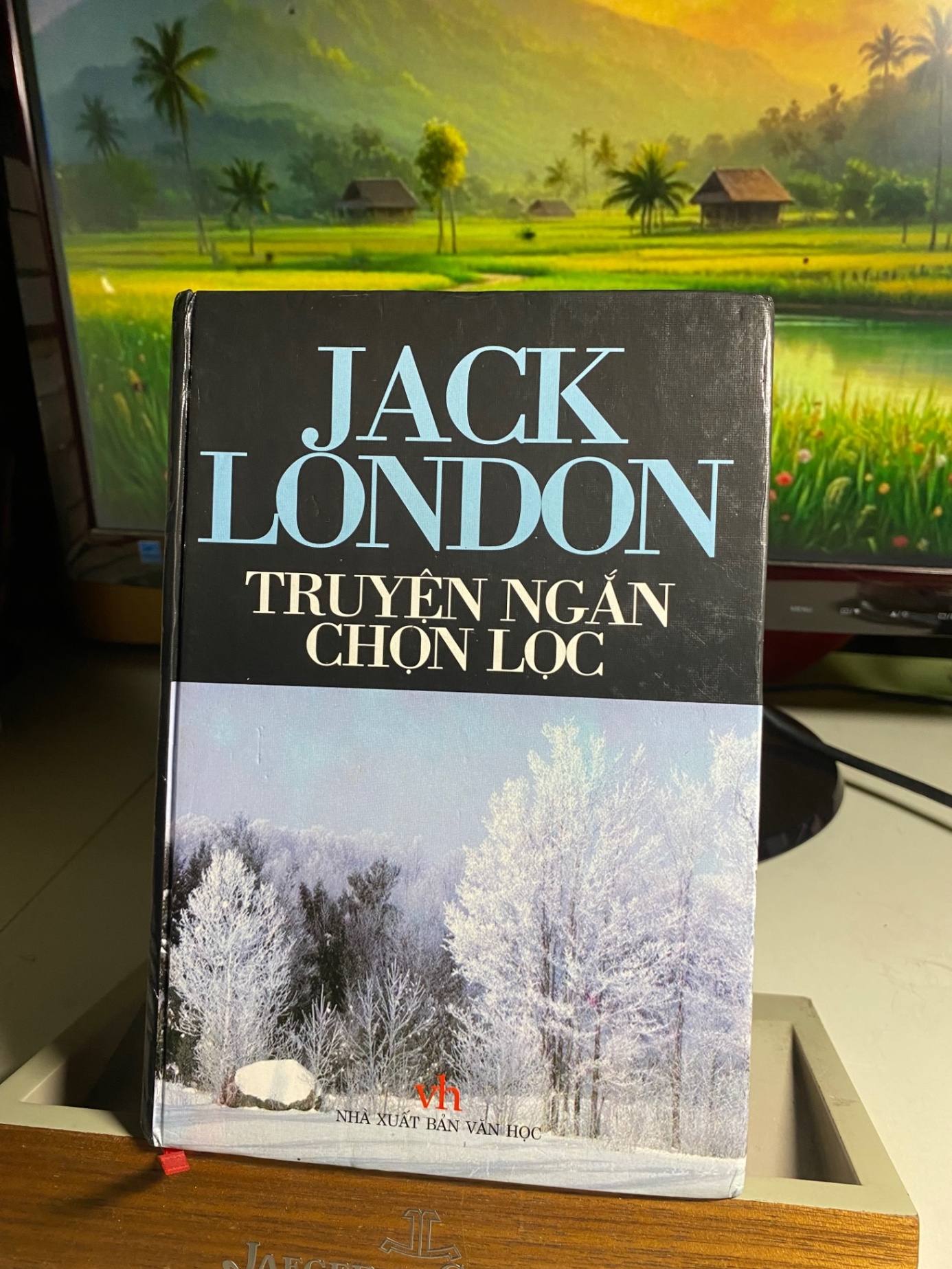 Jack London - Truyện Ngắn Chọn Lọc (bìa cứng) -NXB Văn Học 2002 -Khổ 13x19cm, 504 trang- Sách chất lượng tốt STB1527
