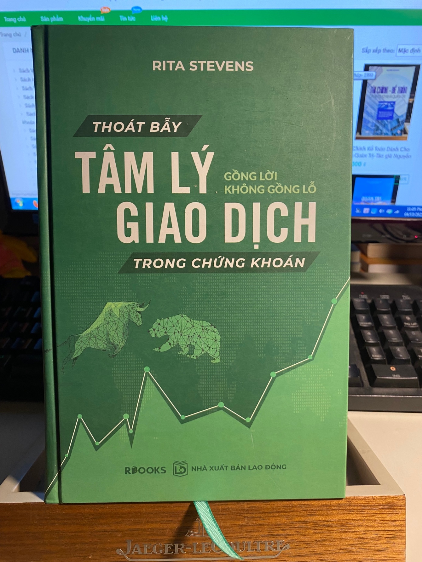 Thoát Bẫy Tâm Lý Giao Dịch Trong Chứng Khoán - Gồng Lời Không Gồng Lỗ- sách mới 98% STB770