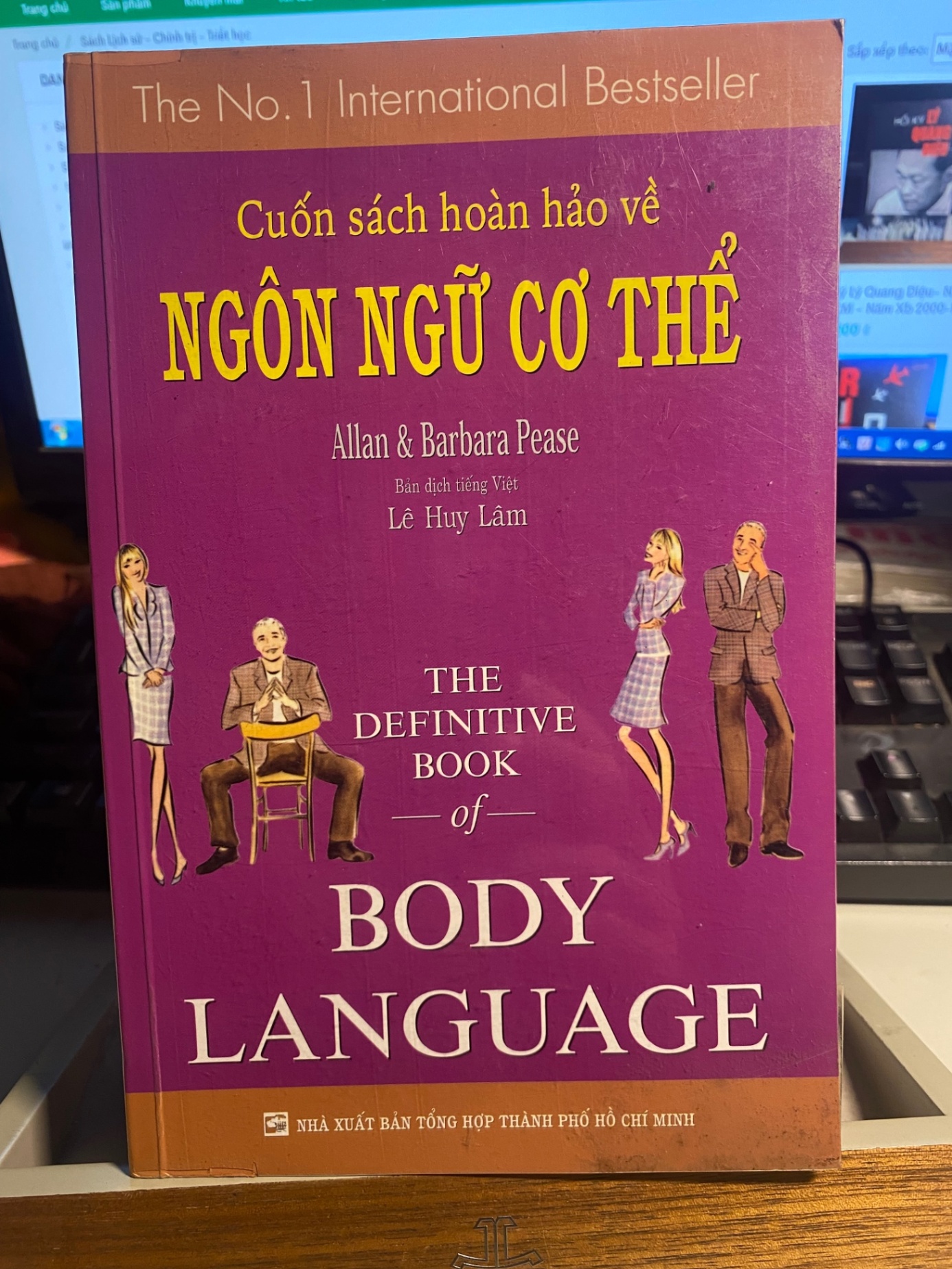 Cuốn Sách Hoàn Hảo Về Ngôn Ngữ Cơ Thể-Tác giả Allan , Barbara Pease - Sách qua sử dụng còn tốt, có ố ở đầu sách- Sách Tâm Lý STB1038
