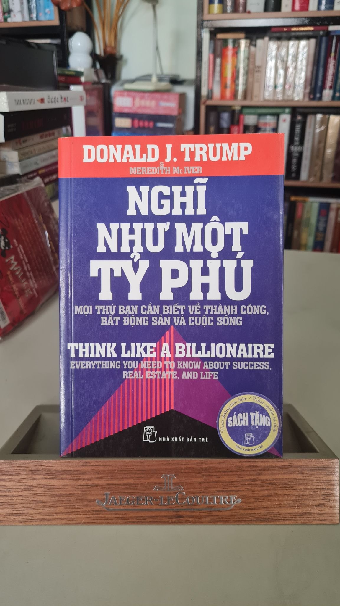 Nghĩ như một tỷ phú -sách lưu kho mới 80%- Donald J.Trump [2001] sách kỹ năng STB246