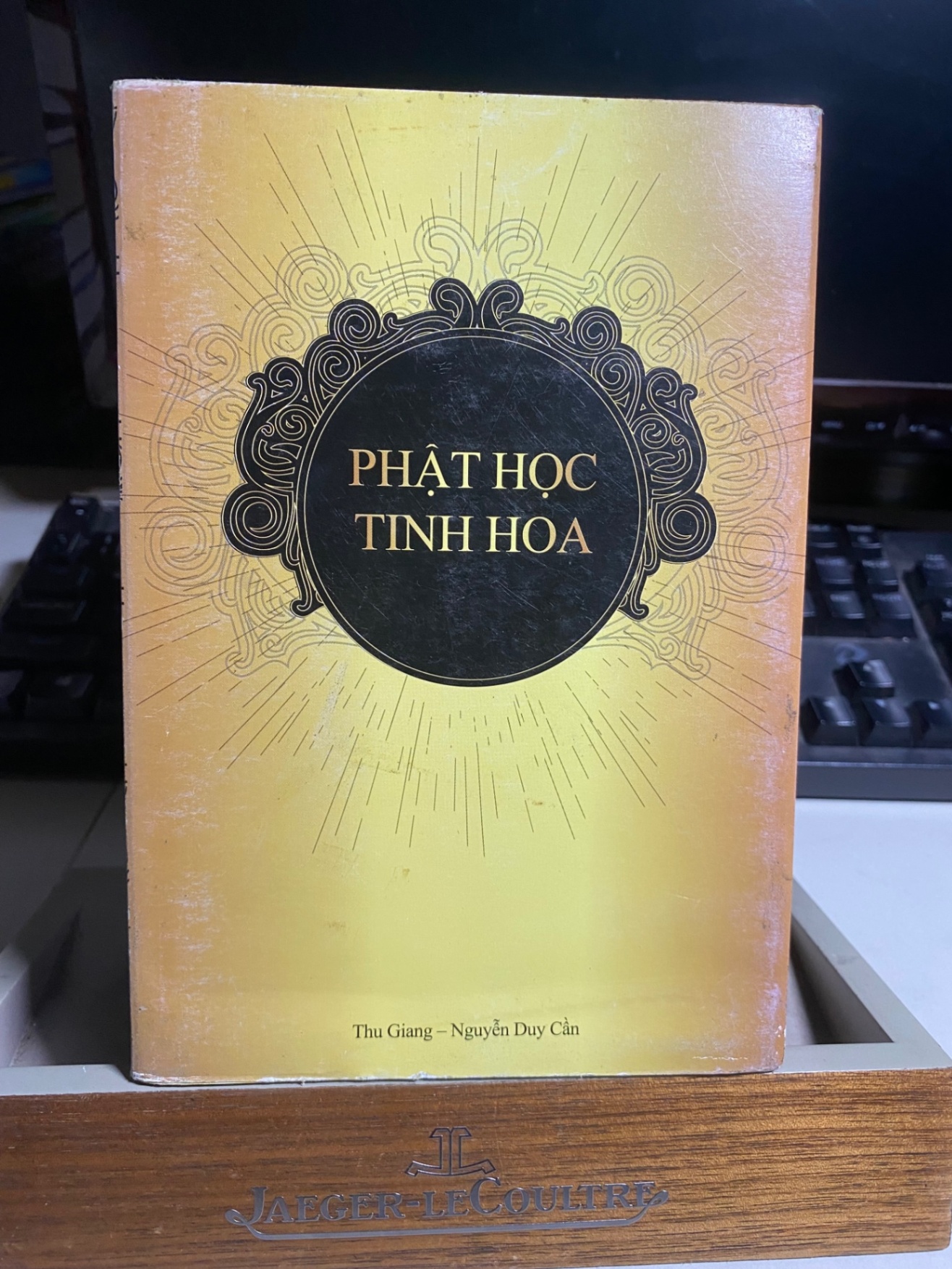 Phật Học Tinh Hoa-Thu Giang Nguyễn Duy Cần- NXB Trẻ 2015- Sách lưu kho,giấy xốp có ố theo thời gian STB1091