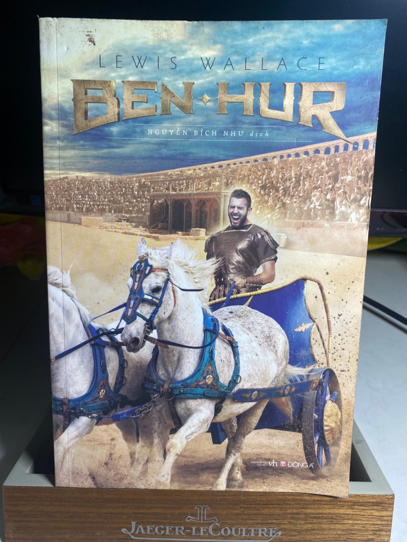 BEN-HUR-Tác giả: Lewis Wallace NXB:Văn học- Dịch giả: Nguyễn Bích Như -Năm xuất bản: 2016 -Số trang: 228 -Kích thước:16 x 24 cm STB1579
