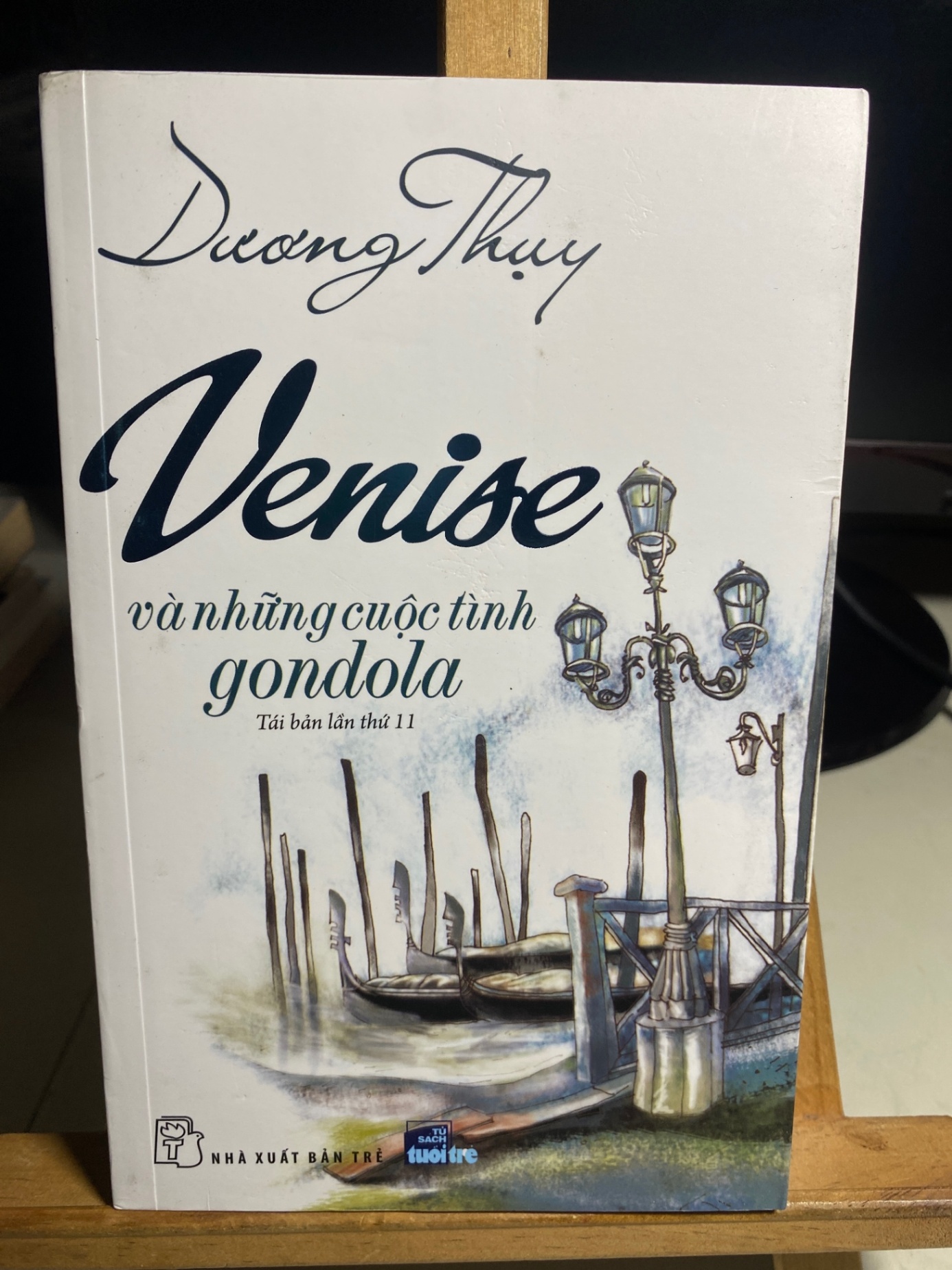Venise Và Những Cuộc Tình Gondola (Tái bản lần thứ 11)- Tác giả Dương Thuỵ-NXB Trẻ 2016- Sách lưu kho mới 95% STB1440