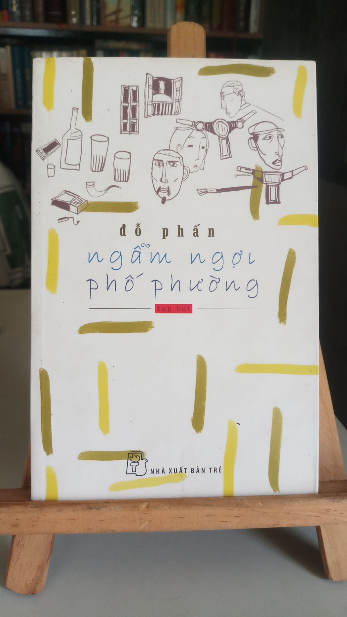 Ngẫm ngợi phố phường -lưu kho mới 95%- Đỗ Phấn [1301] SÁCH VĂN HỌC STB124