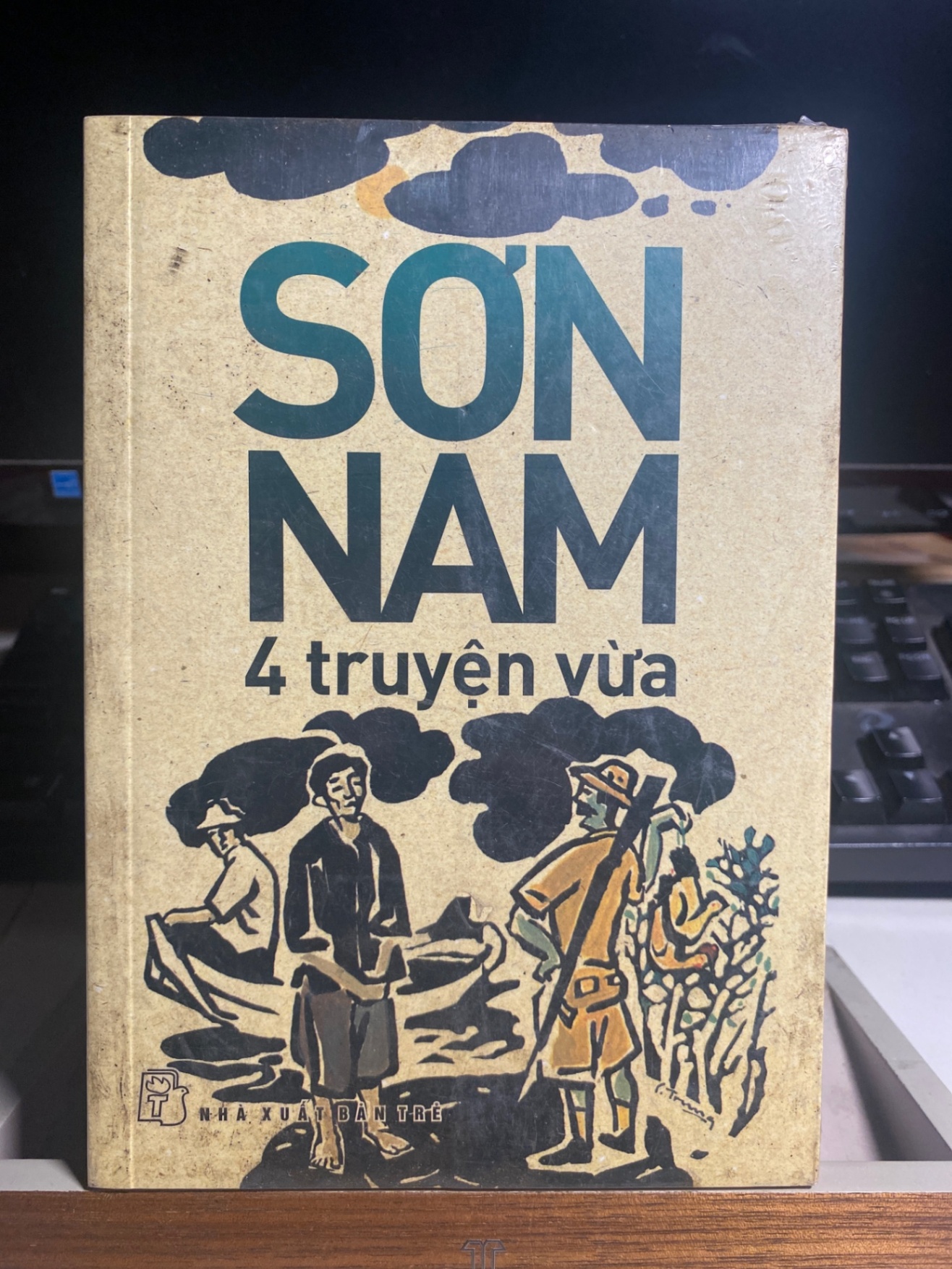 Sơn Nam- 4 truyện vừa- NXB Trẻ- Sách lưu kho còn seal STB1239