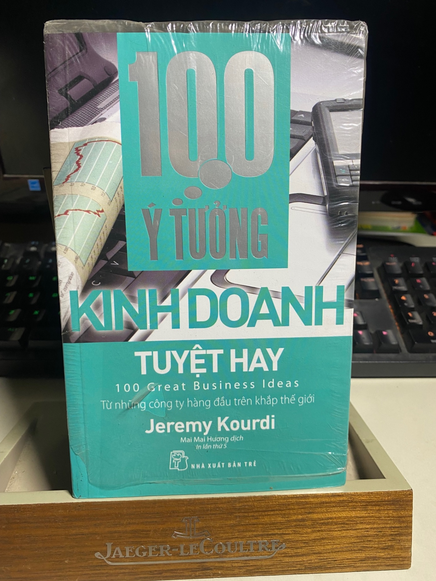 100 Ý Tưởng Kinh Doanh Tuyệt Hay-Tác giả:Jeremy Kourdi -NXB Trẻ 2017- Sách lưu kho còn seal mới 95% STB1154
