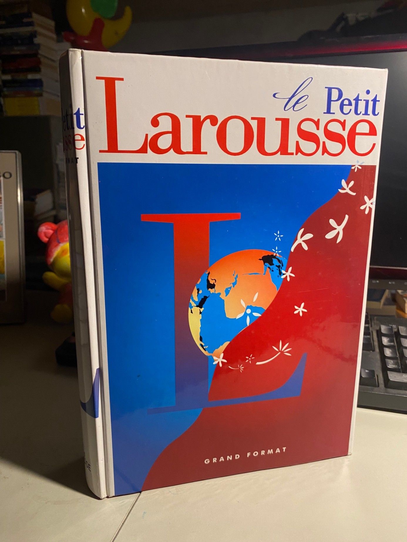 Format le Petit Larousse - Grand Format-Tác giả: Eveno Beẻtrand- Từ điến bách khoa tổng quát tiếng Pháp- 1999 STB768
