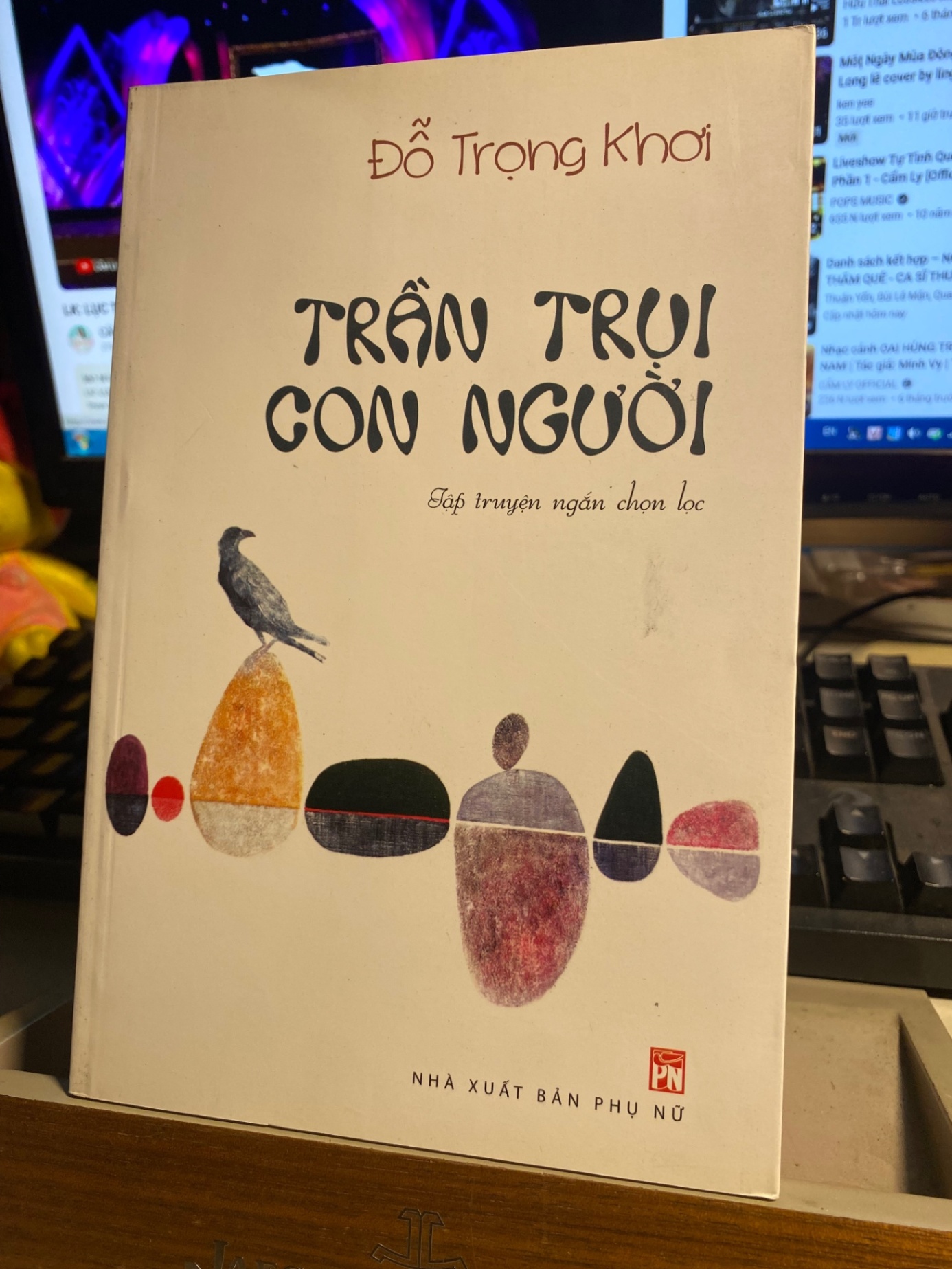Trần Trụi Con Người-Tác giả Trần Trọng Khơ - Tập truyện ngắn chọn lọc STB696